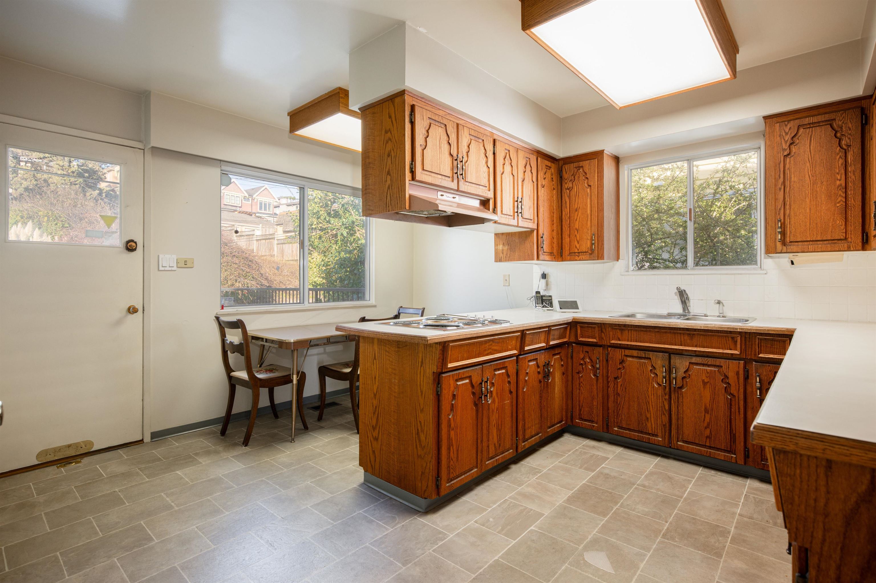 2321 HARRISON DRIVE