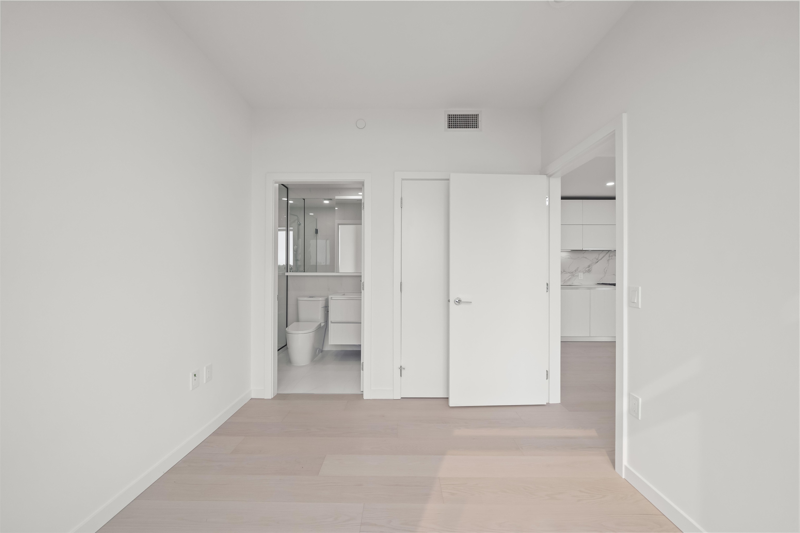 702 8415 GRANVILLE STREET
