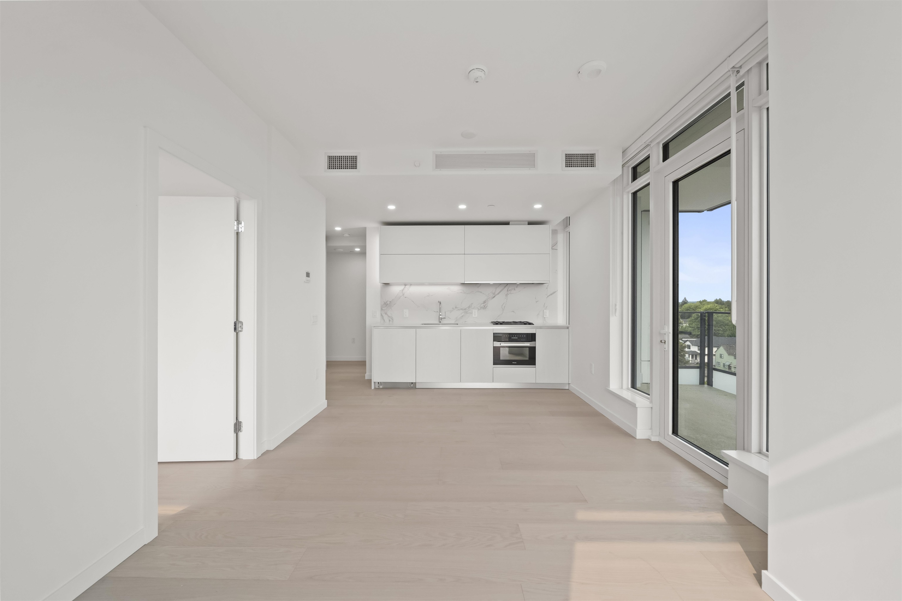 702 8415 GRANVILLE STREET