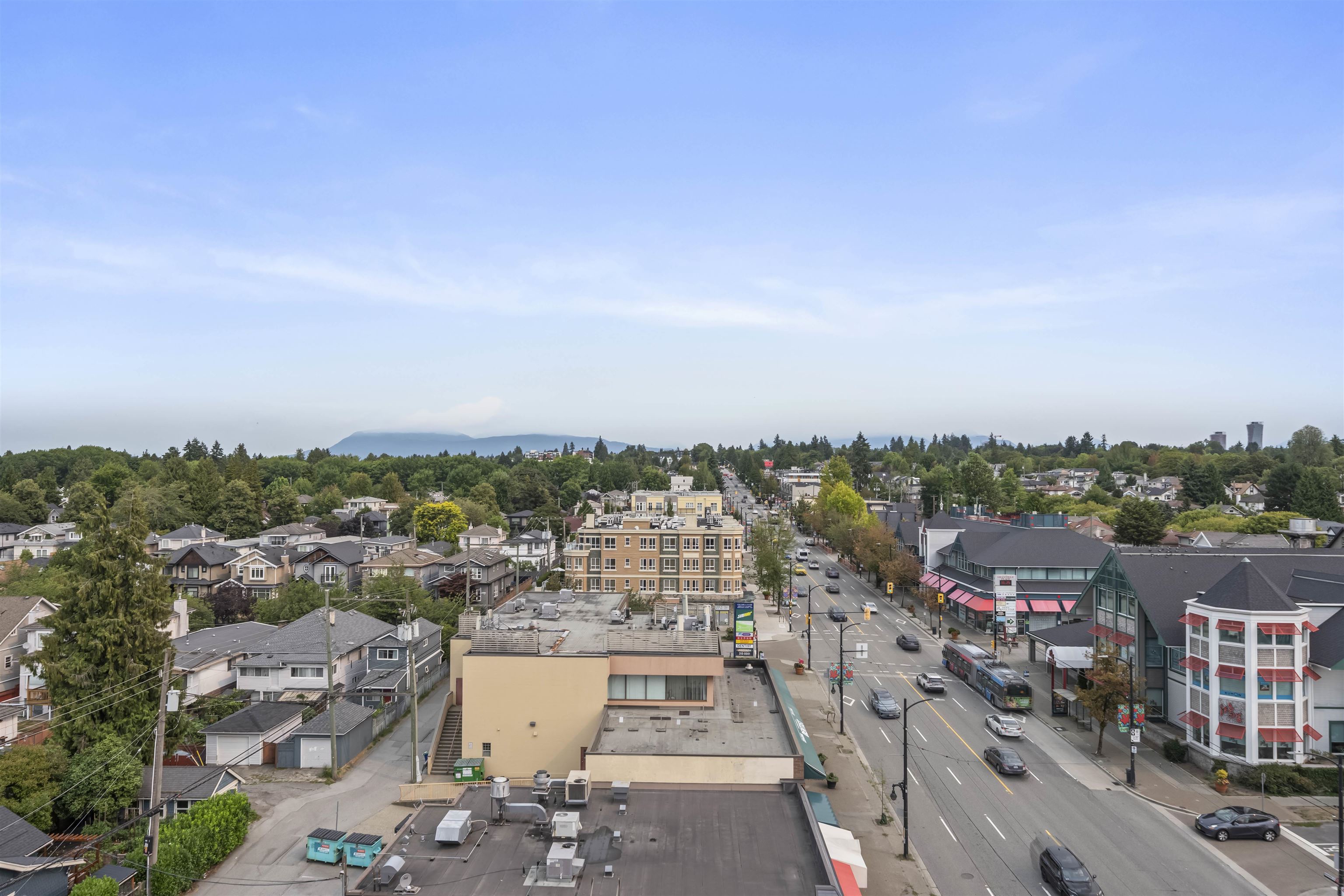 702 8415 GRANVILLE STREET