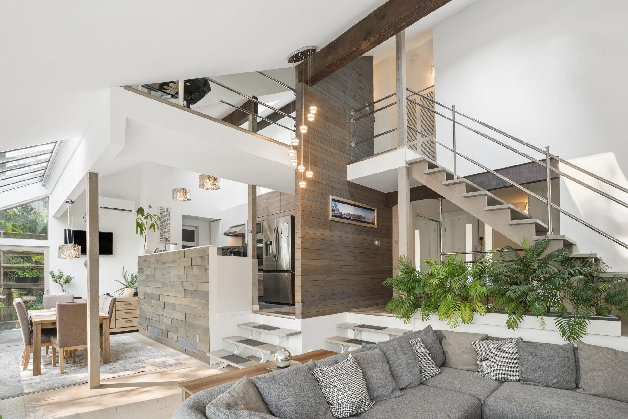 5781 CRANLEY DRIVE