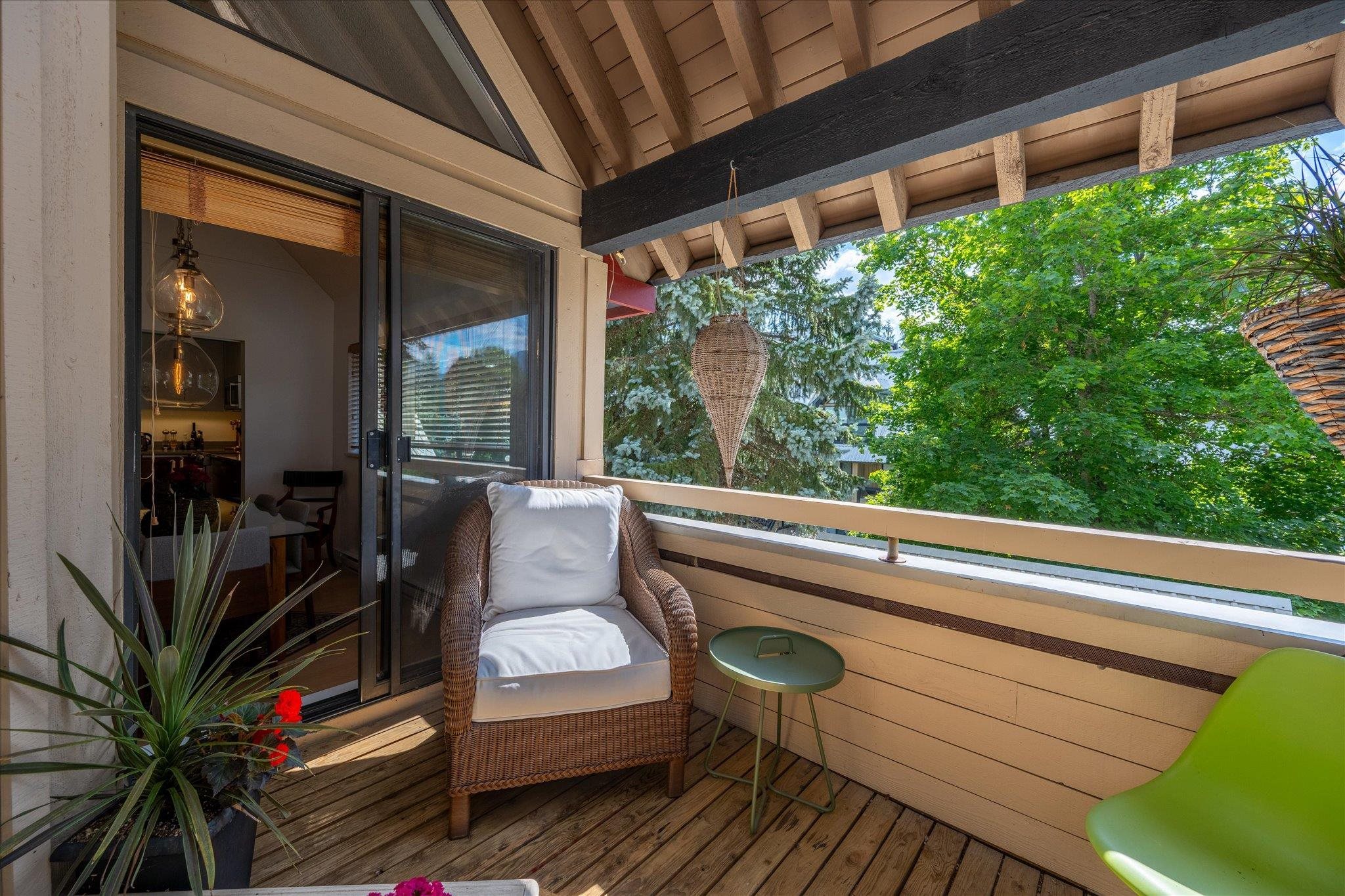 4 4637 BLACKCOMB WAY