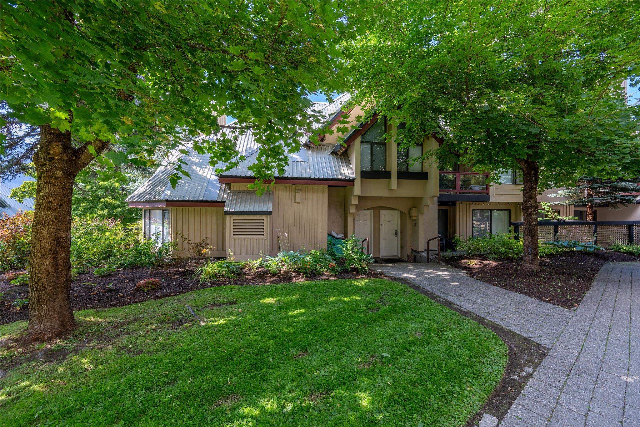 4 4637 BLACKCOMB WAY