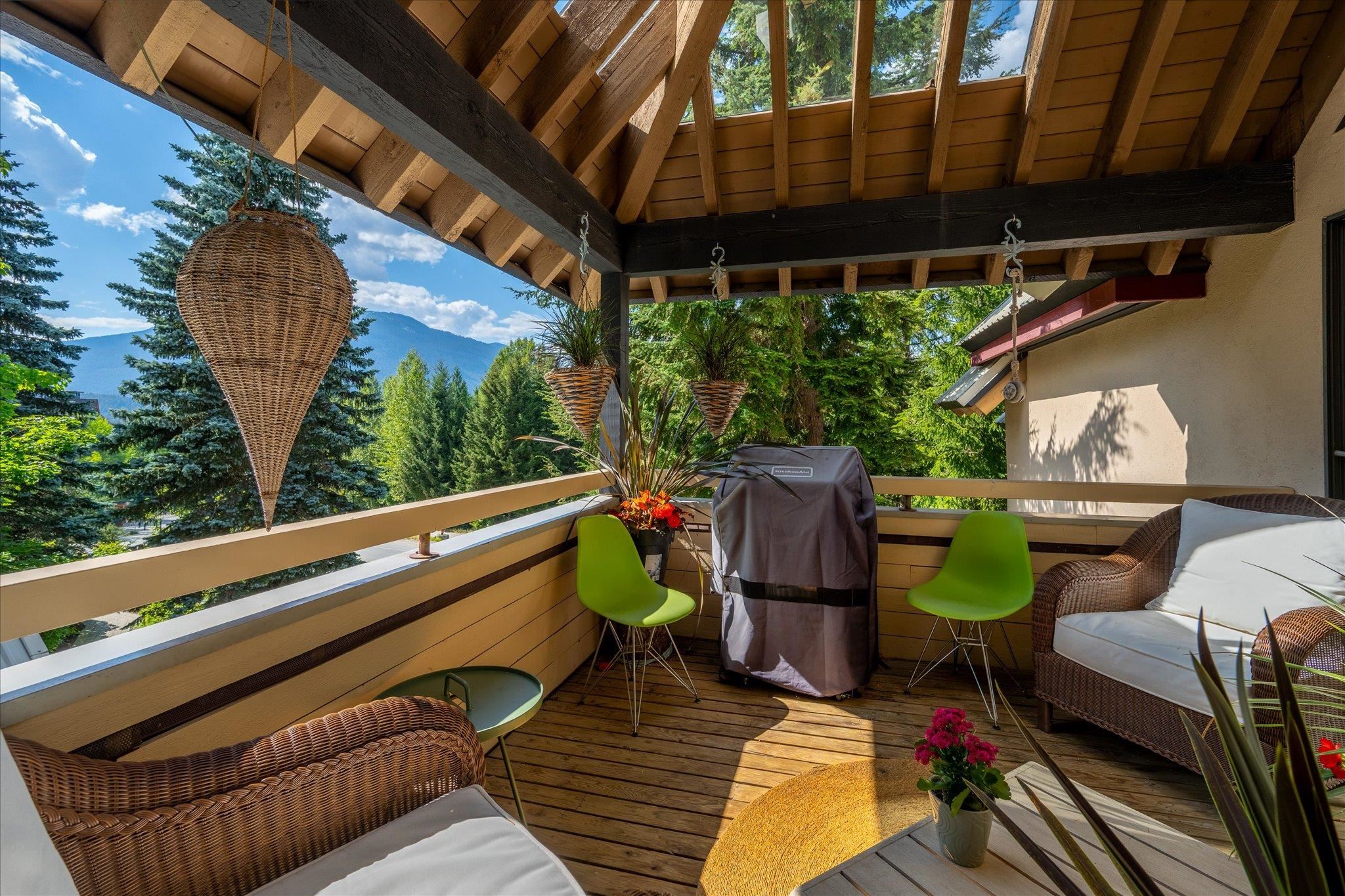 4 4637 BLACKCOMB WAY