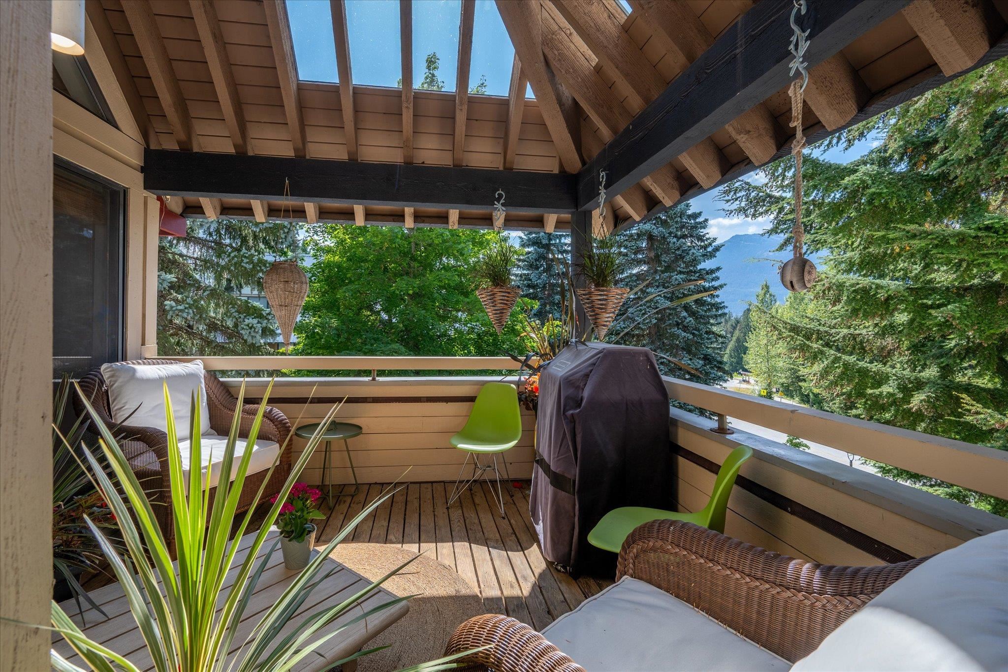 4 4637 BLACKCOMB WAY