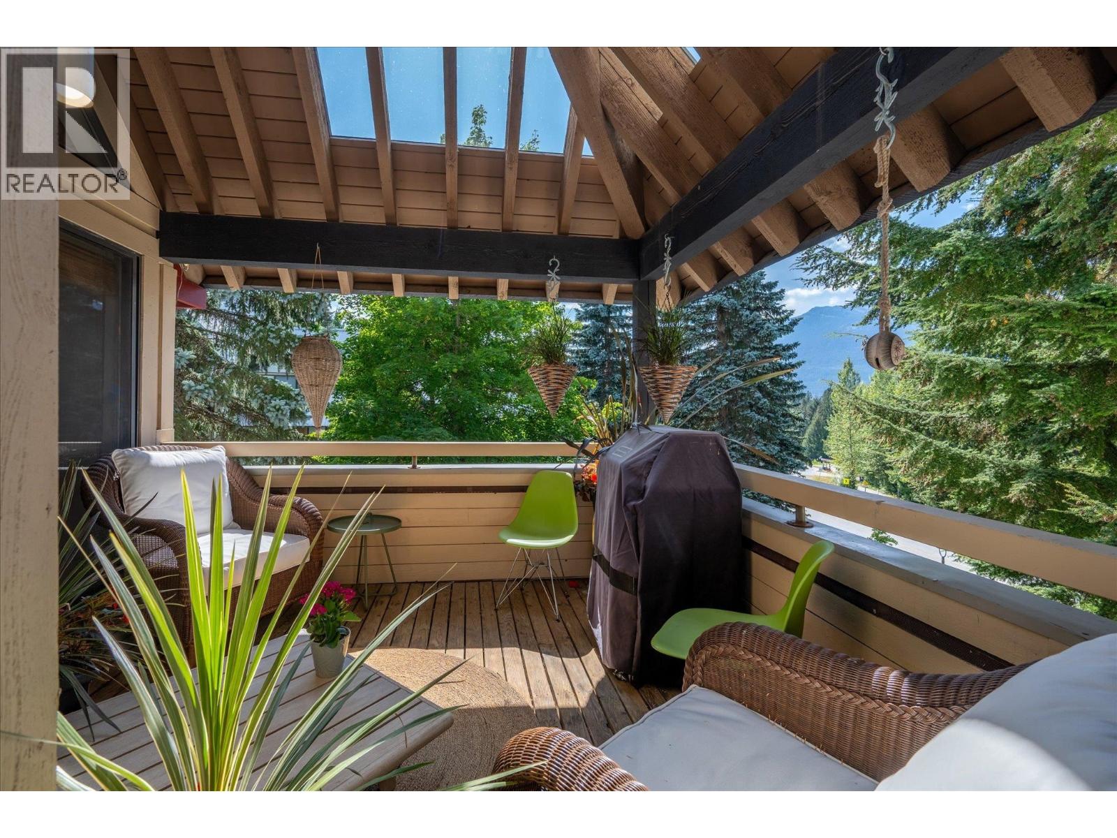4 4637 BLACKCOMB WAY