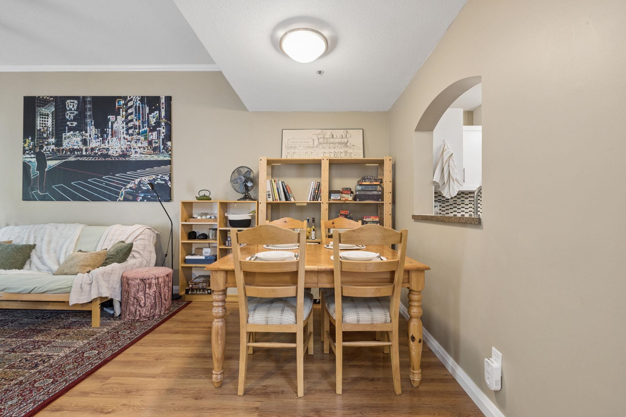 418 2960 PRINCESS CRESCENT