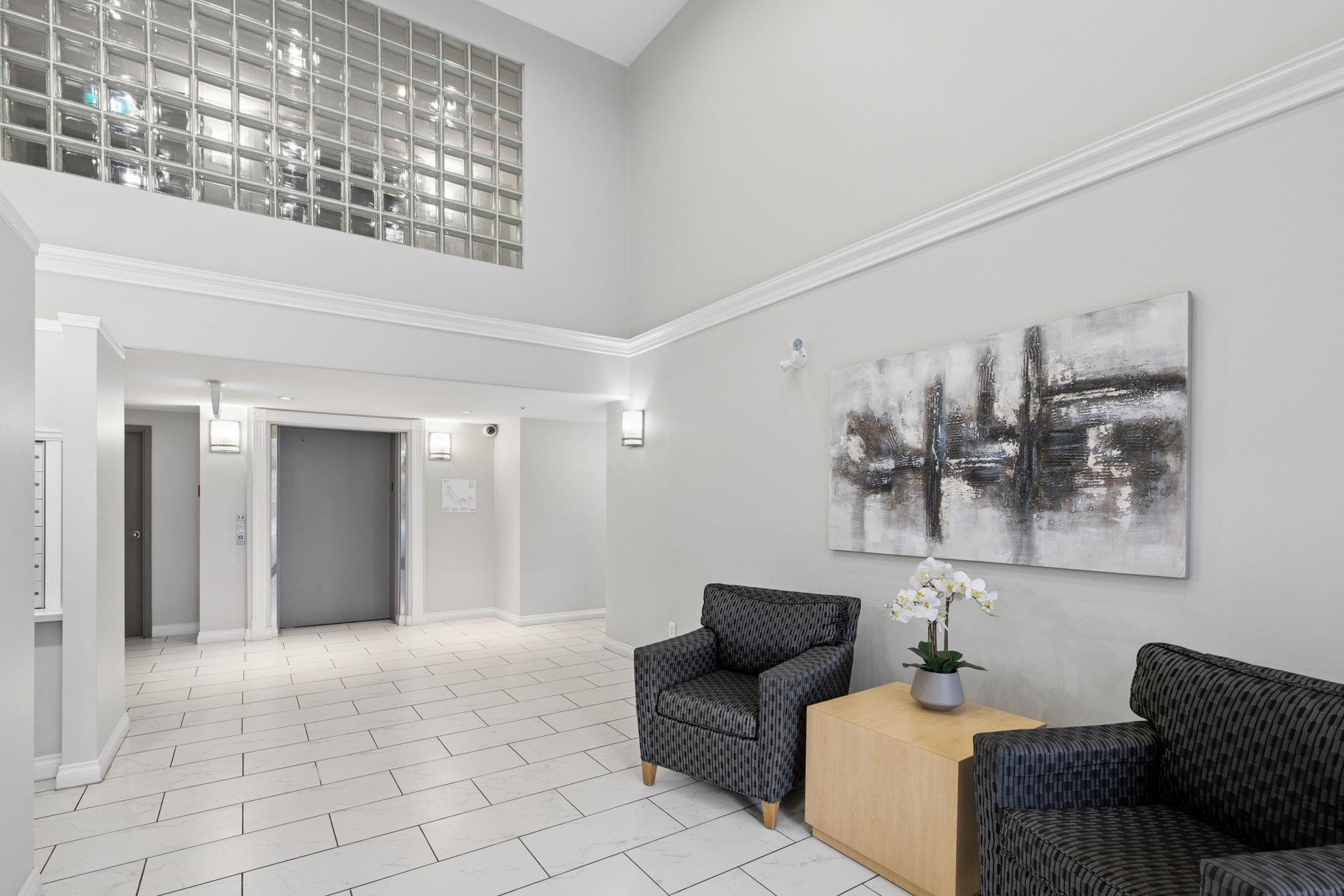 418 2960 PRINCESS CRESCENT
