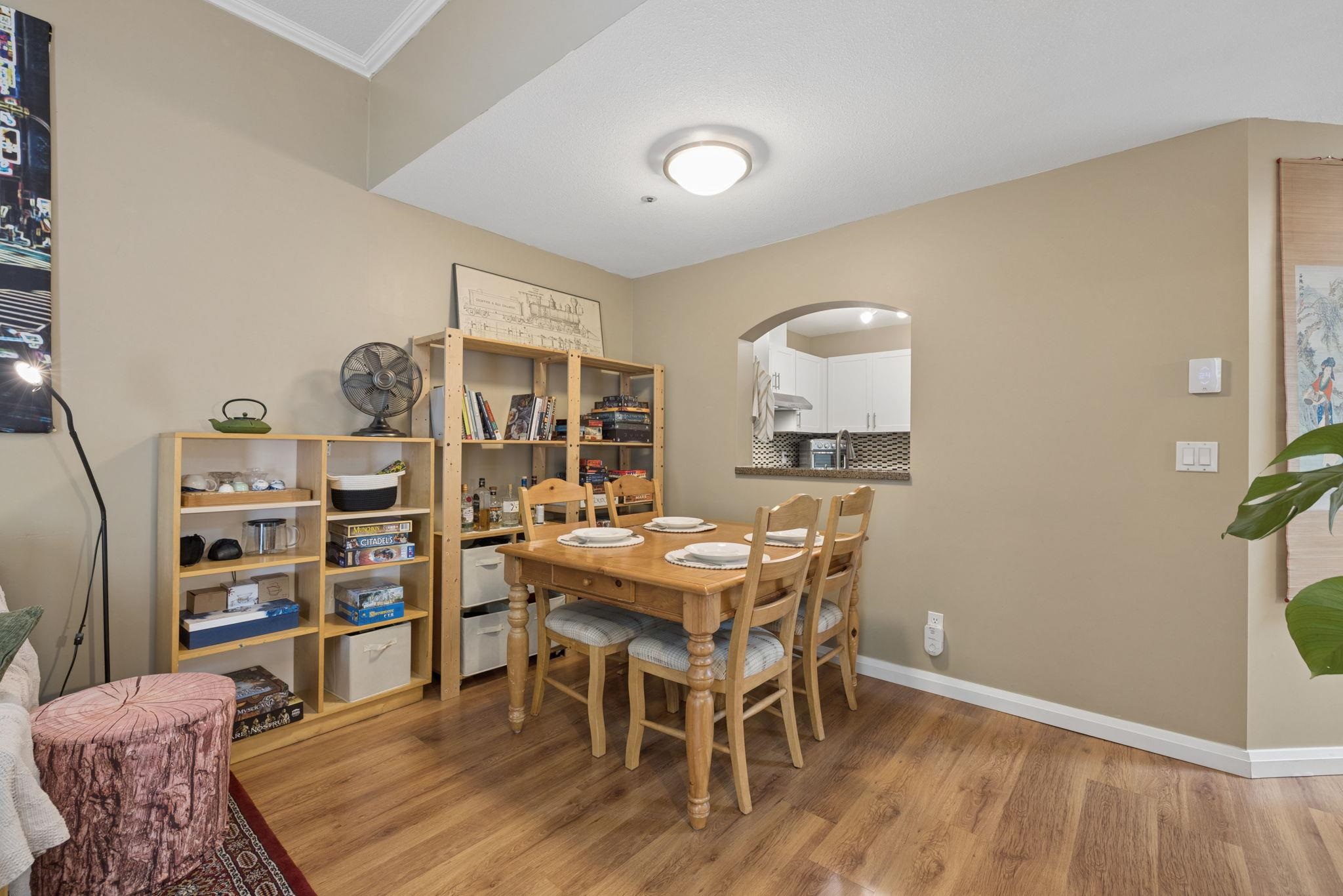 418 2960 PRINCESS CRESCENT