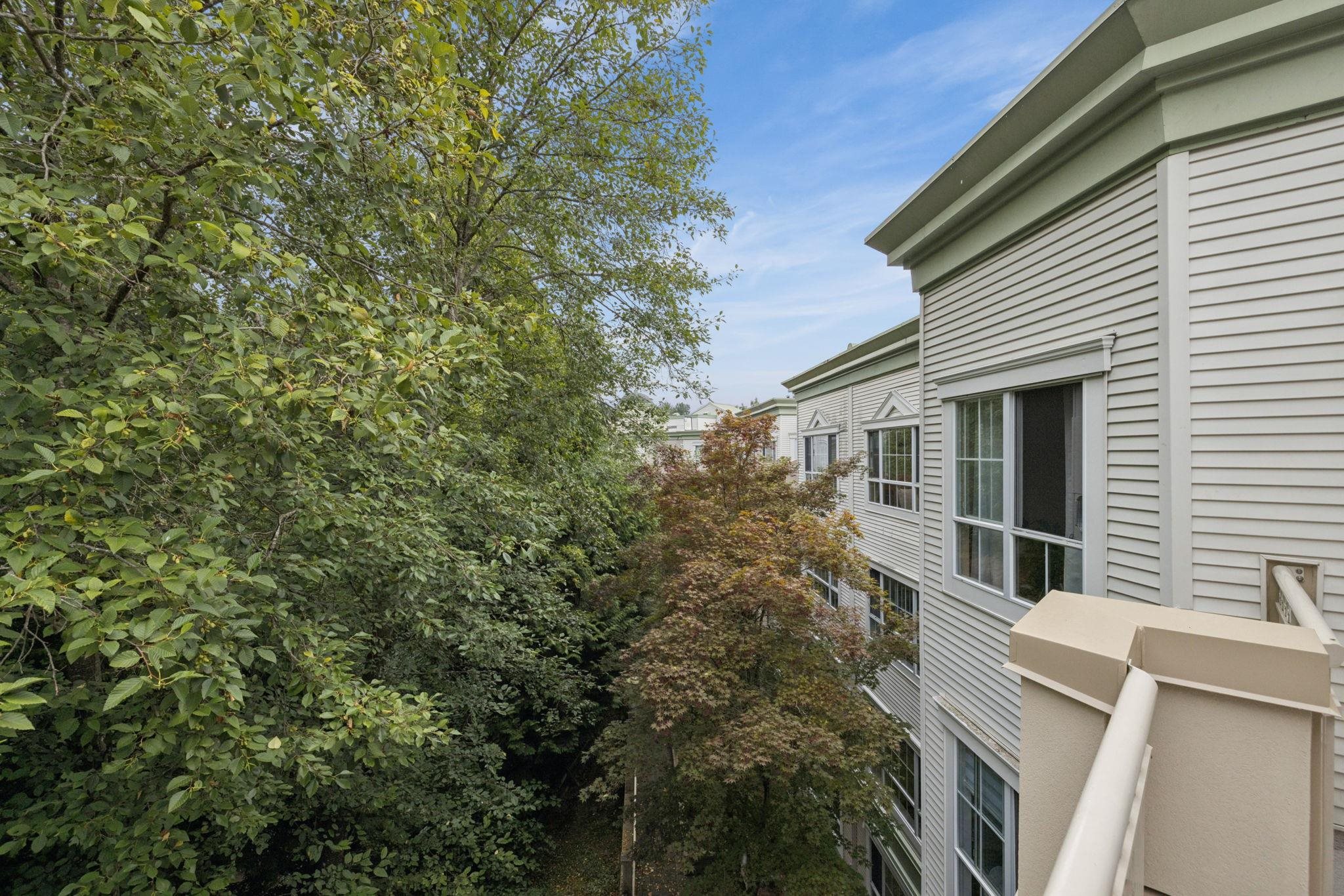 418 2960 PRINCESS CRESCENT