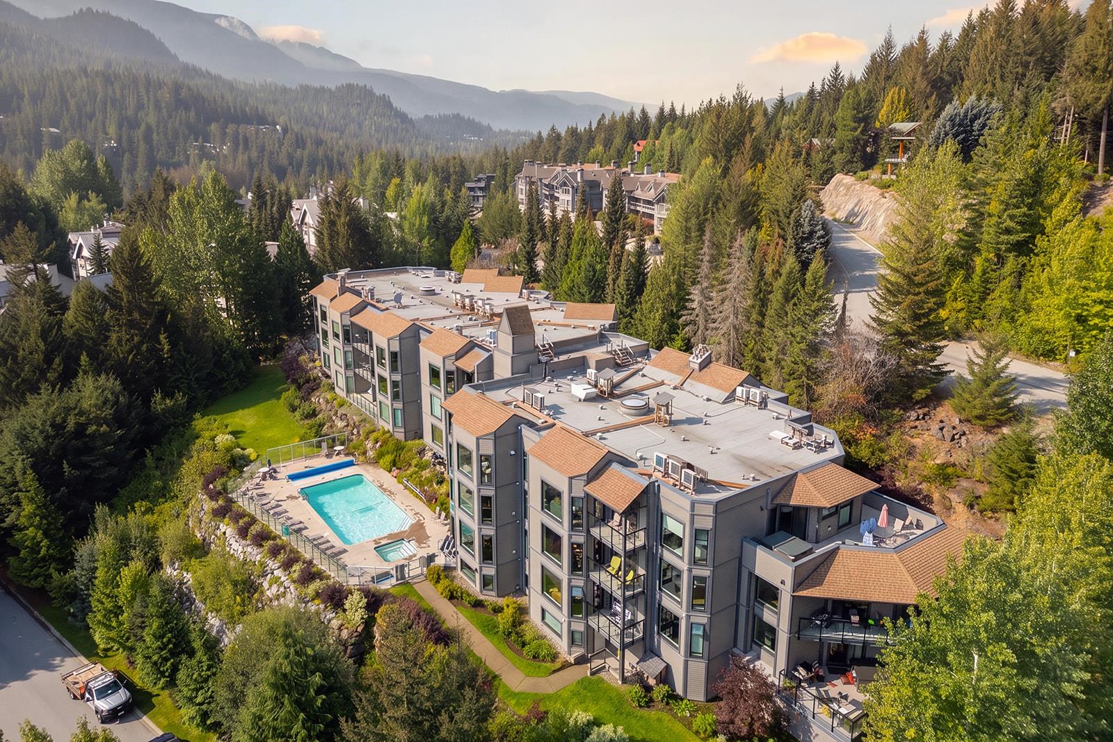203 3217 BLUEBERRY DRIVE