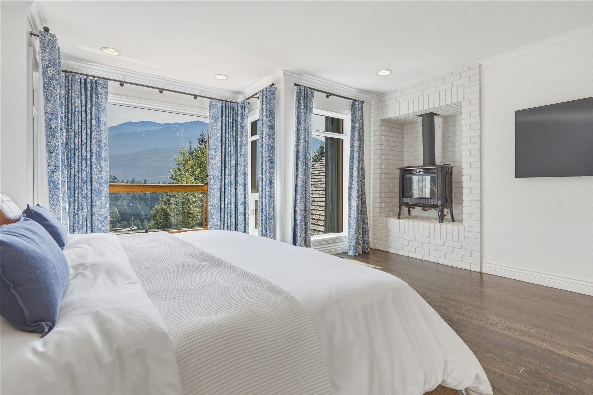 3426 BLUEBERRY DRIVE