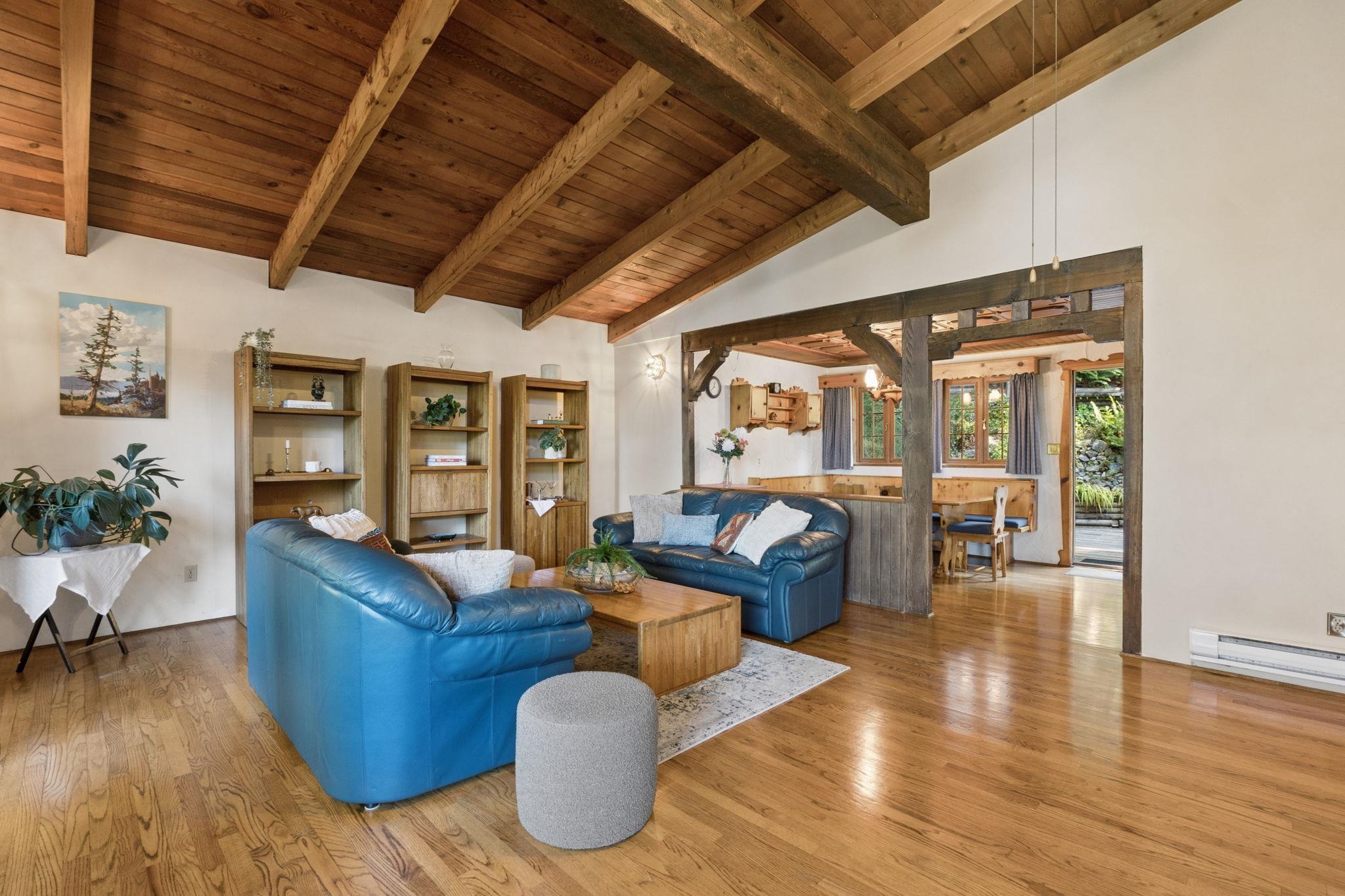 295 BAYVIEW ROAD