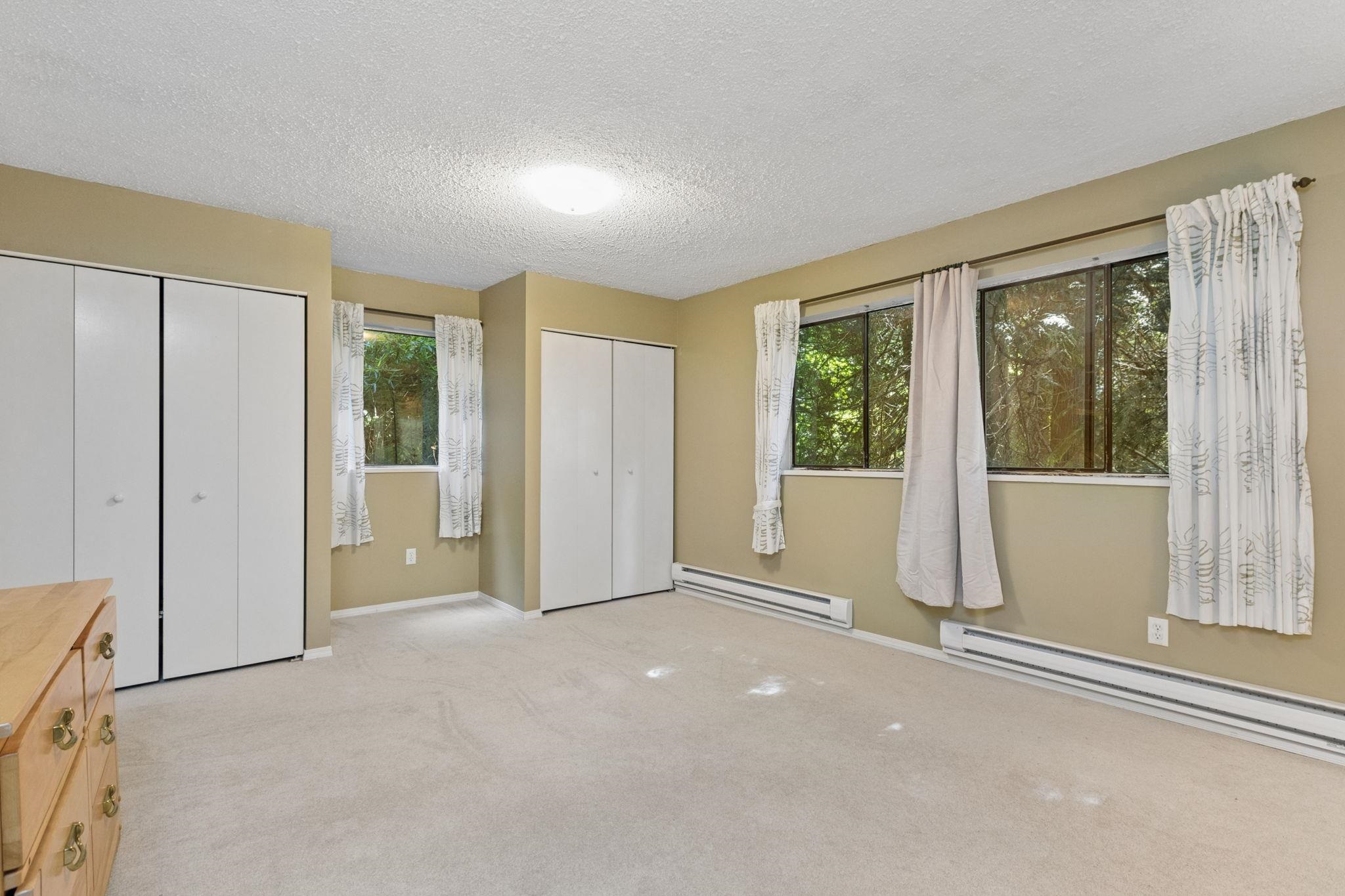 295 BAYVIEW ROAD