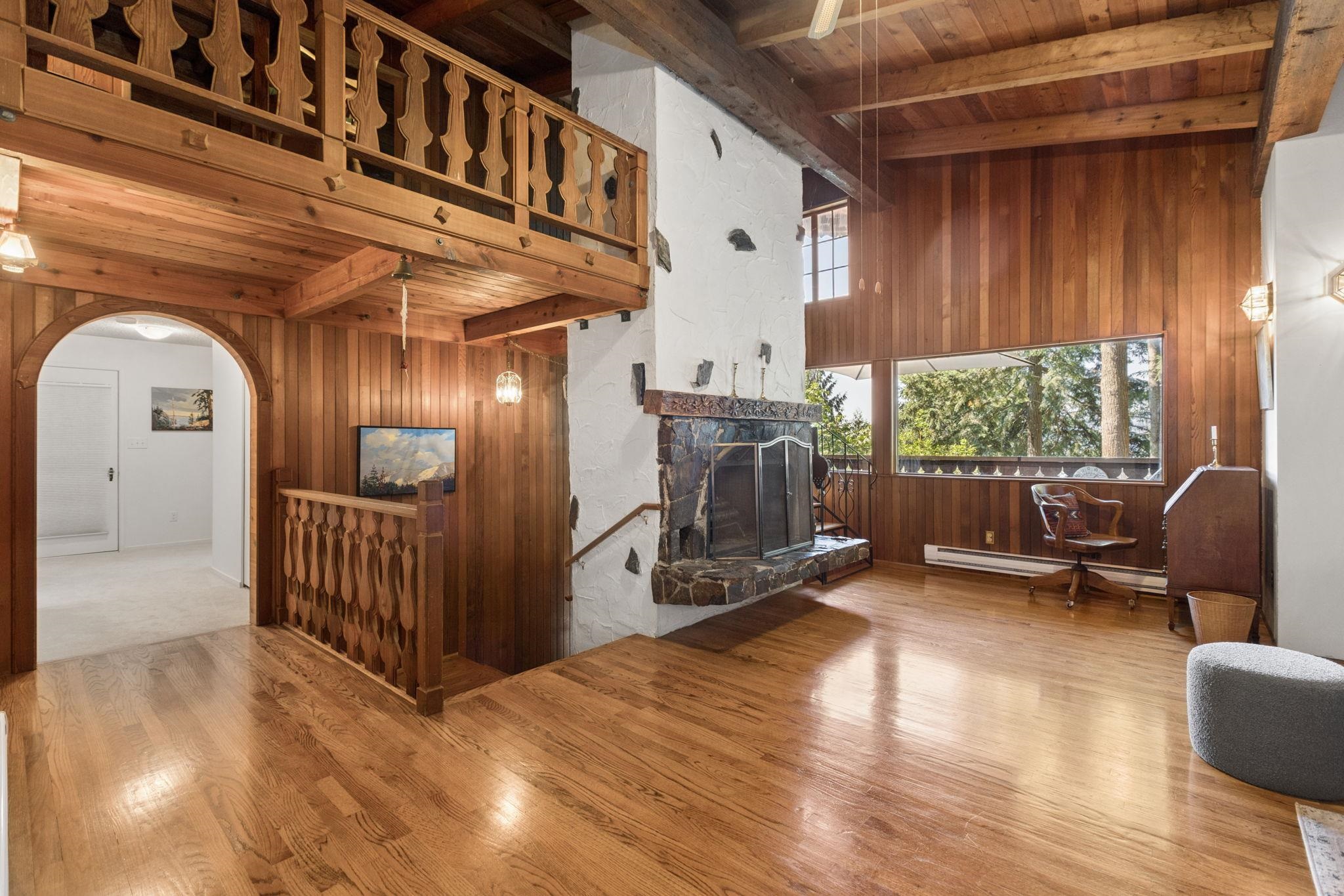 295 BAYVIEW ROAD