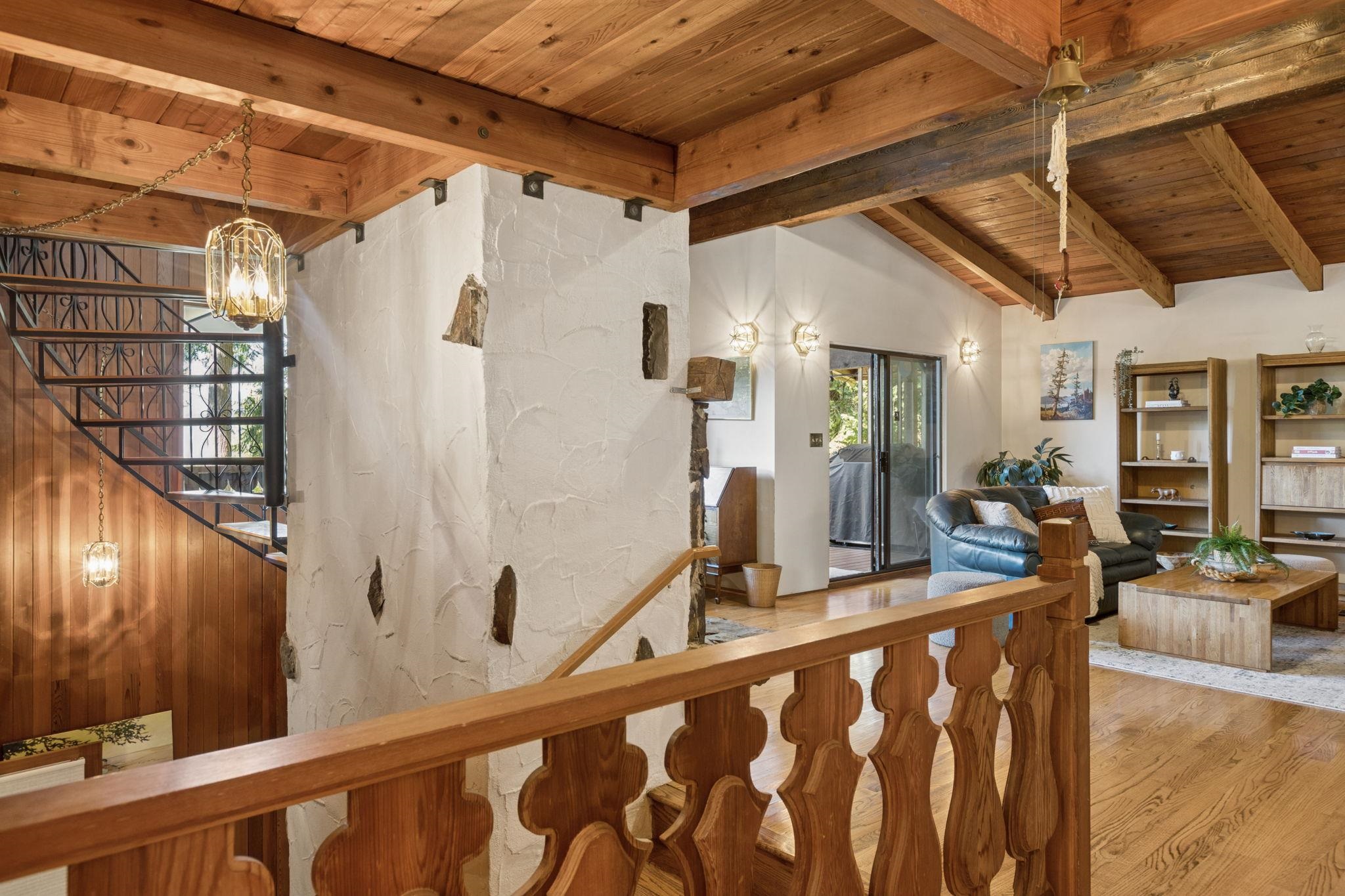 295 BAYVIEW ROAD