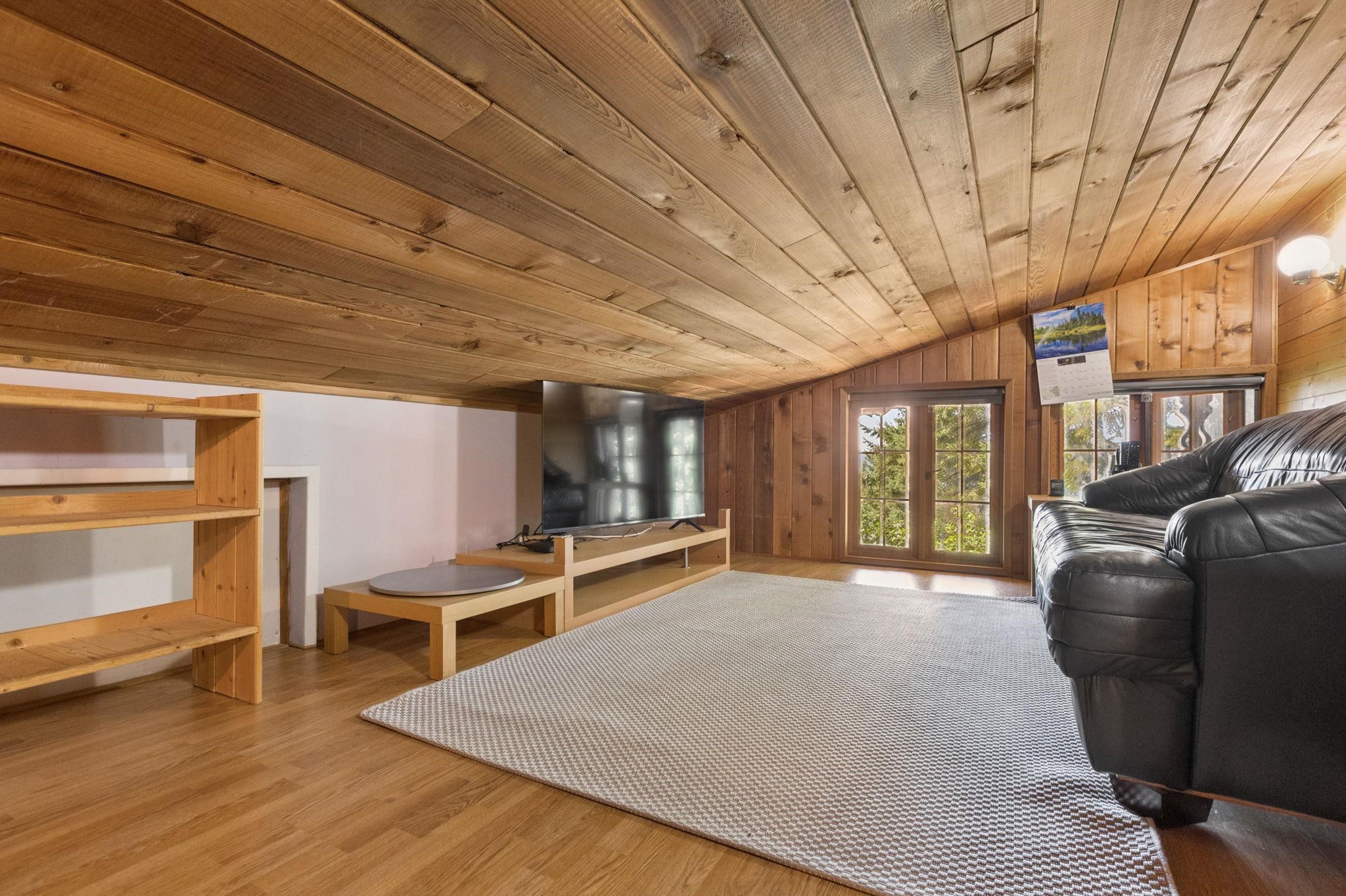 295 BAYVIEW ROAD
