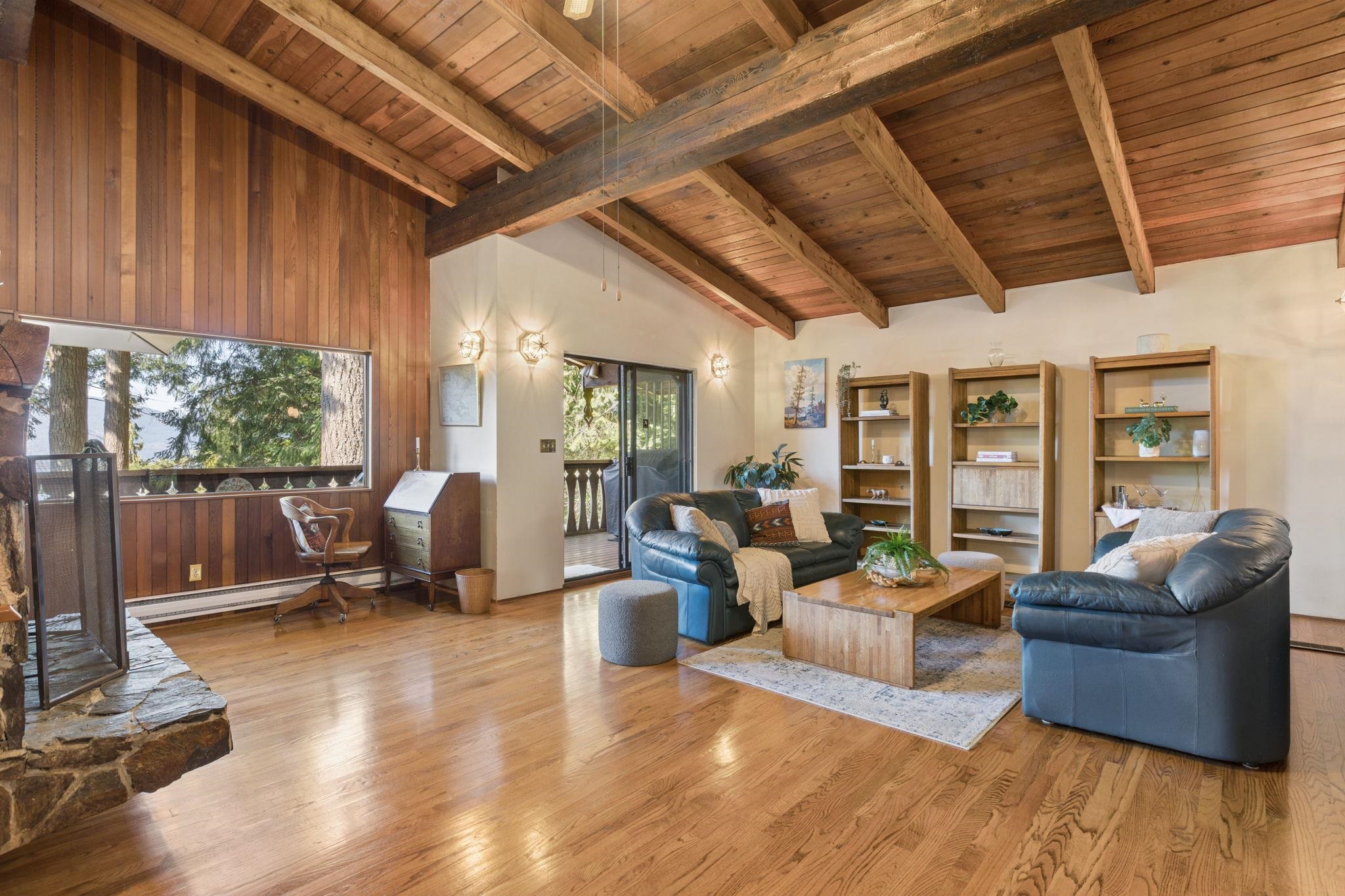 295 BAYVIEW ROAD