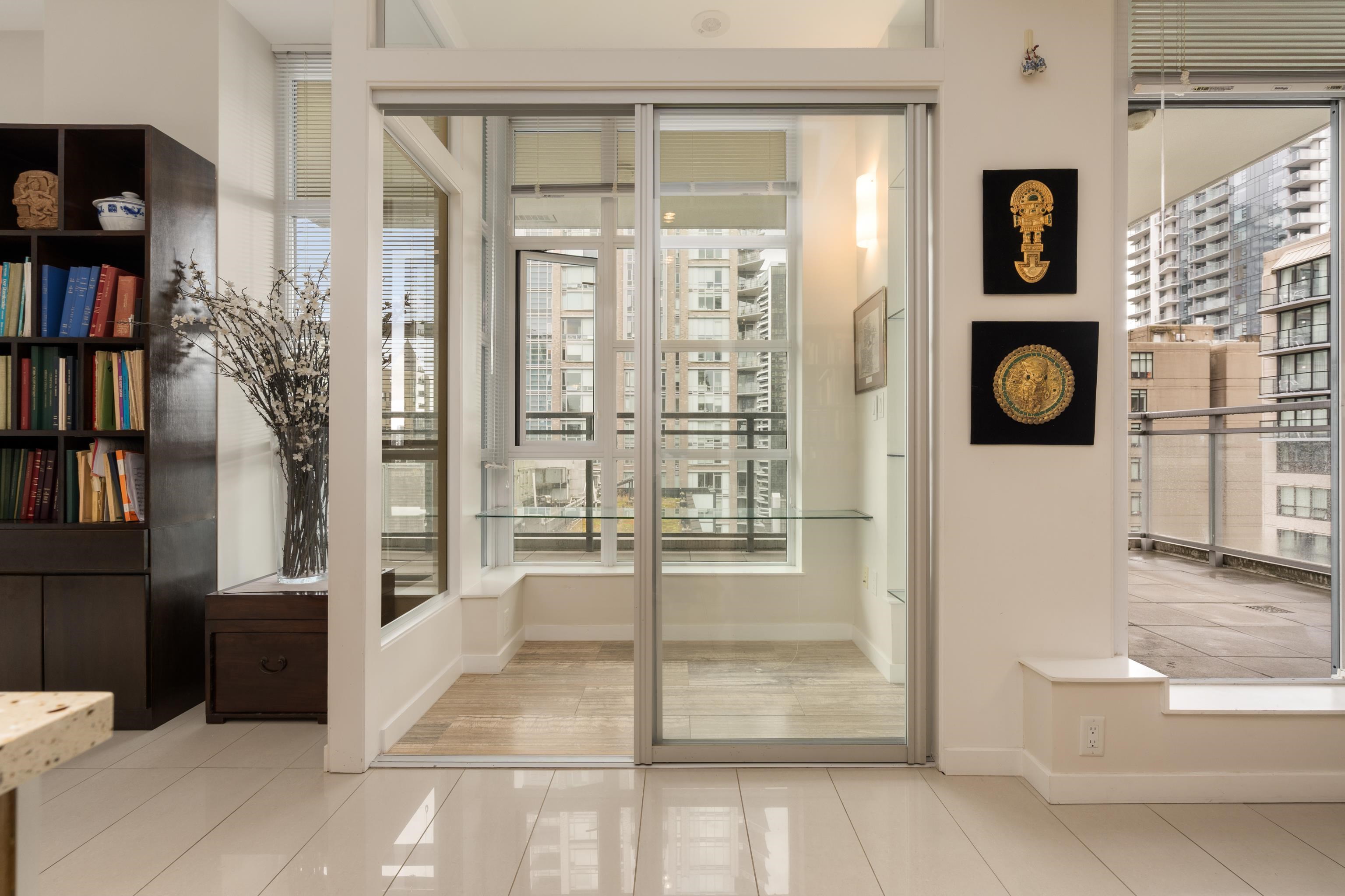1404 1205 HOWE STREET