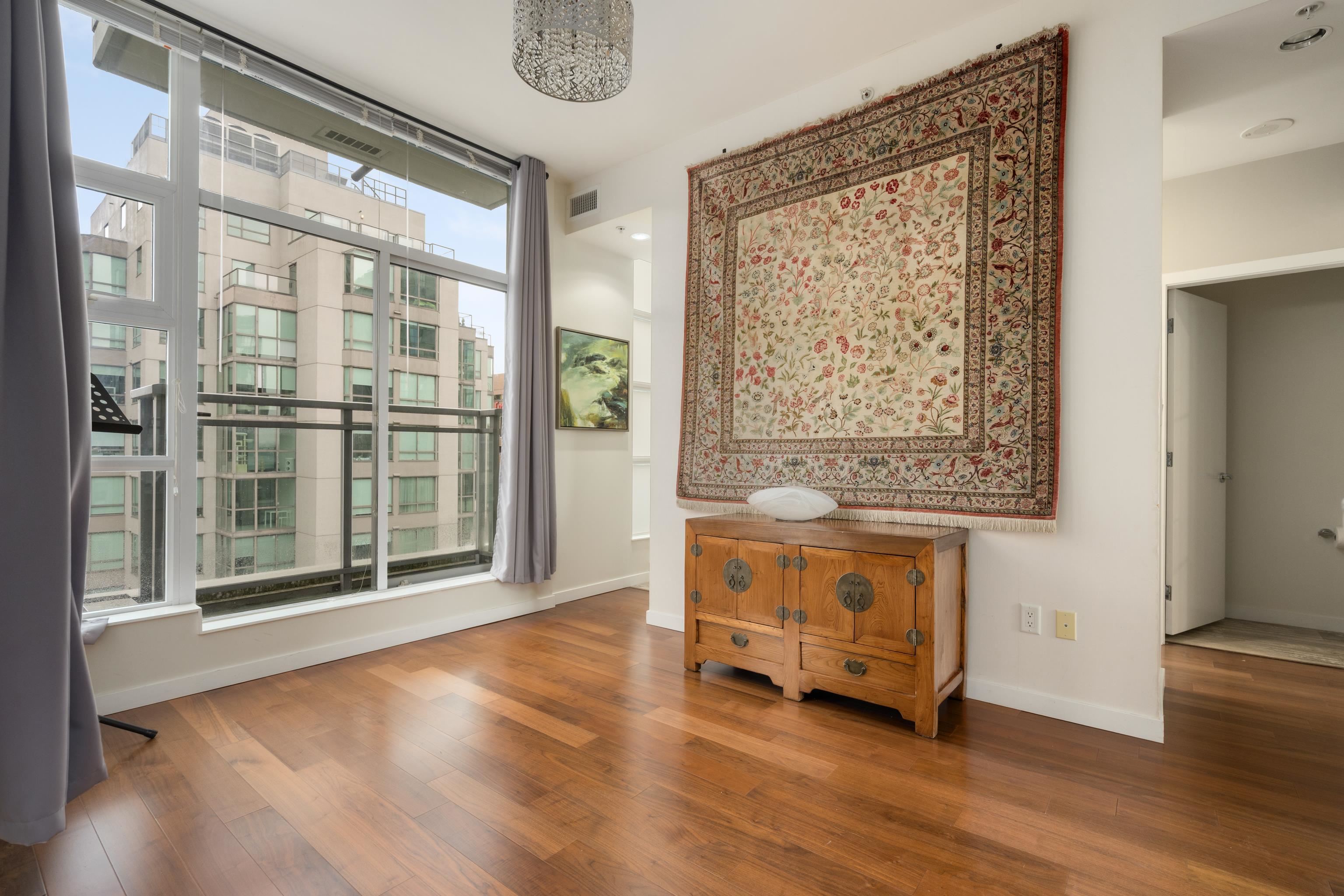 1404 1205 HOWE STREET