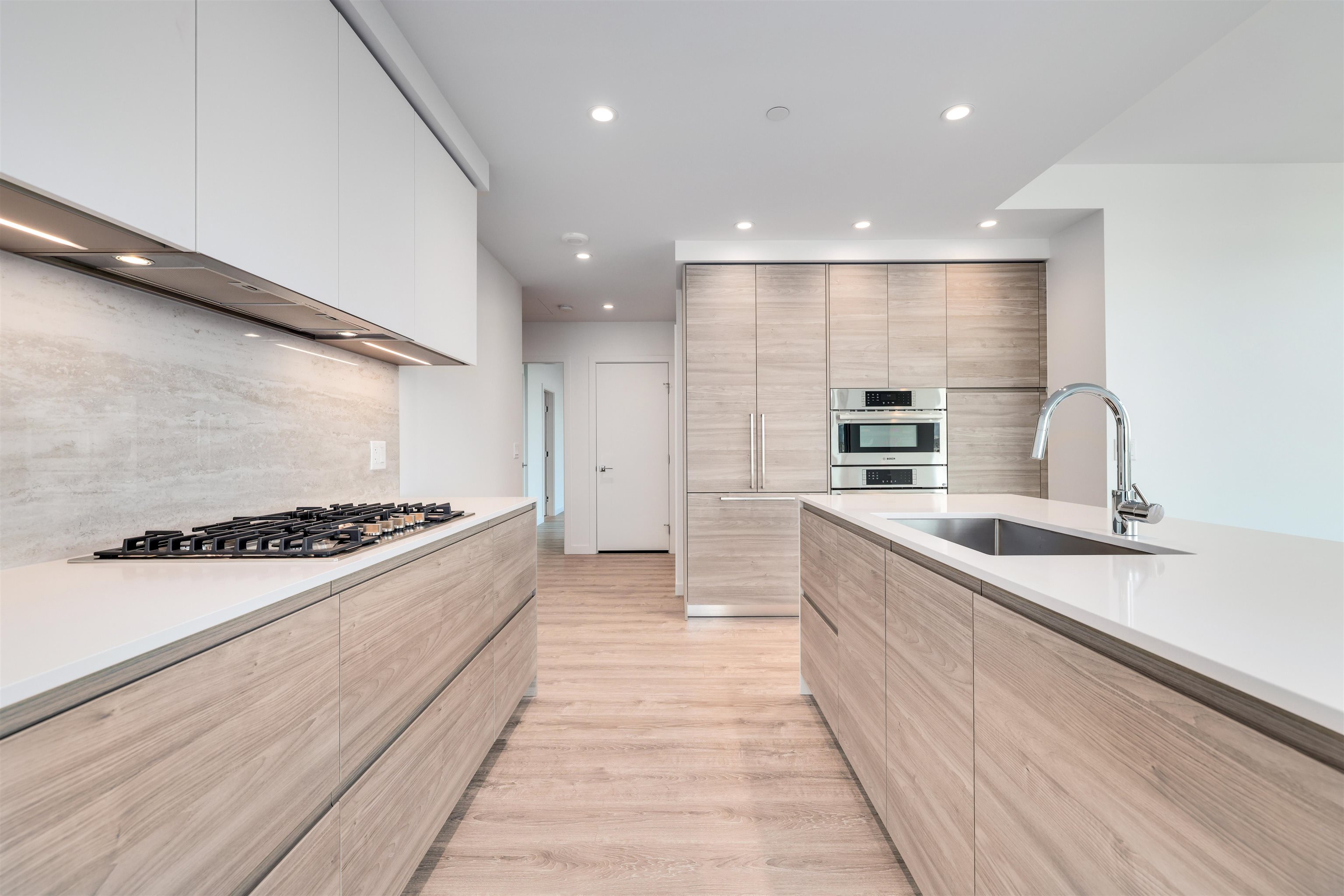 3504 680 QUAYSIDE DRIVE