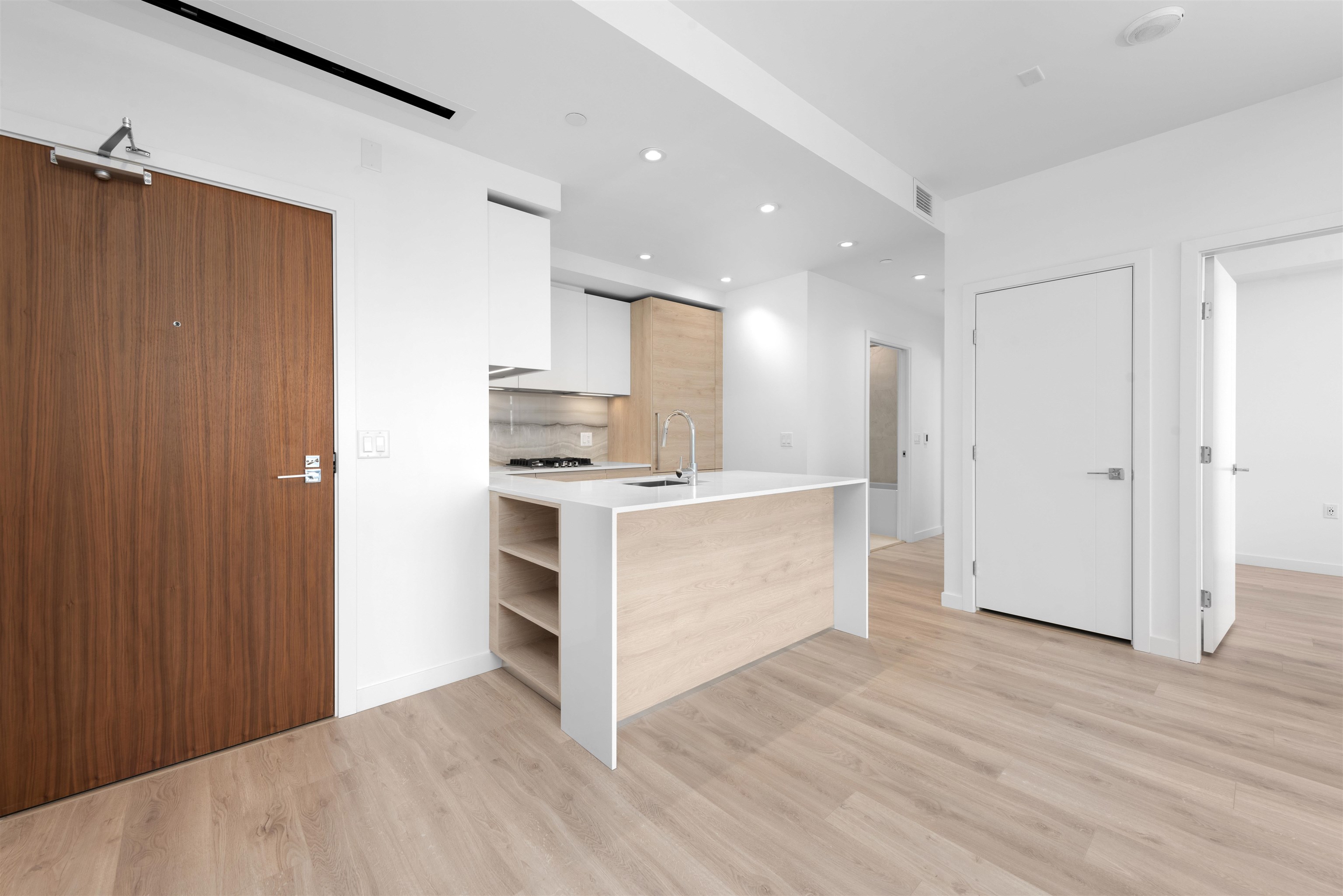 4001 680 QUAYSIDE DRIVE