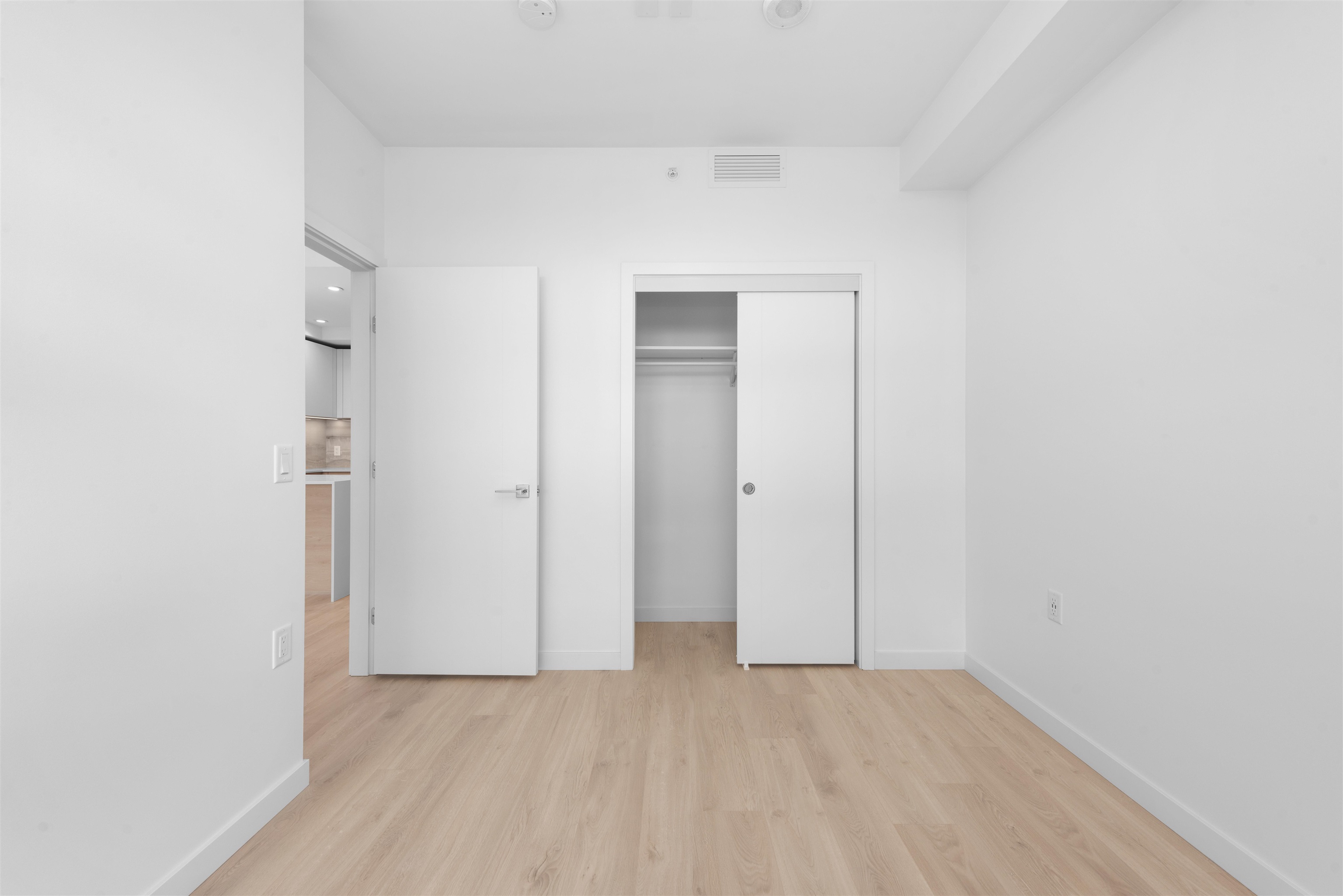 4001 680 QUAYSIDE DRIVE