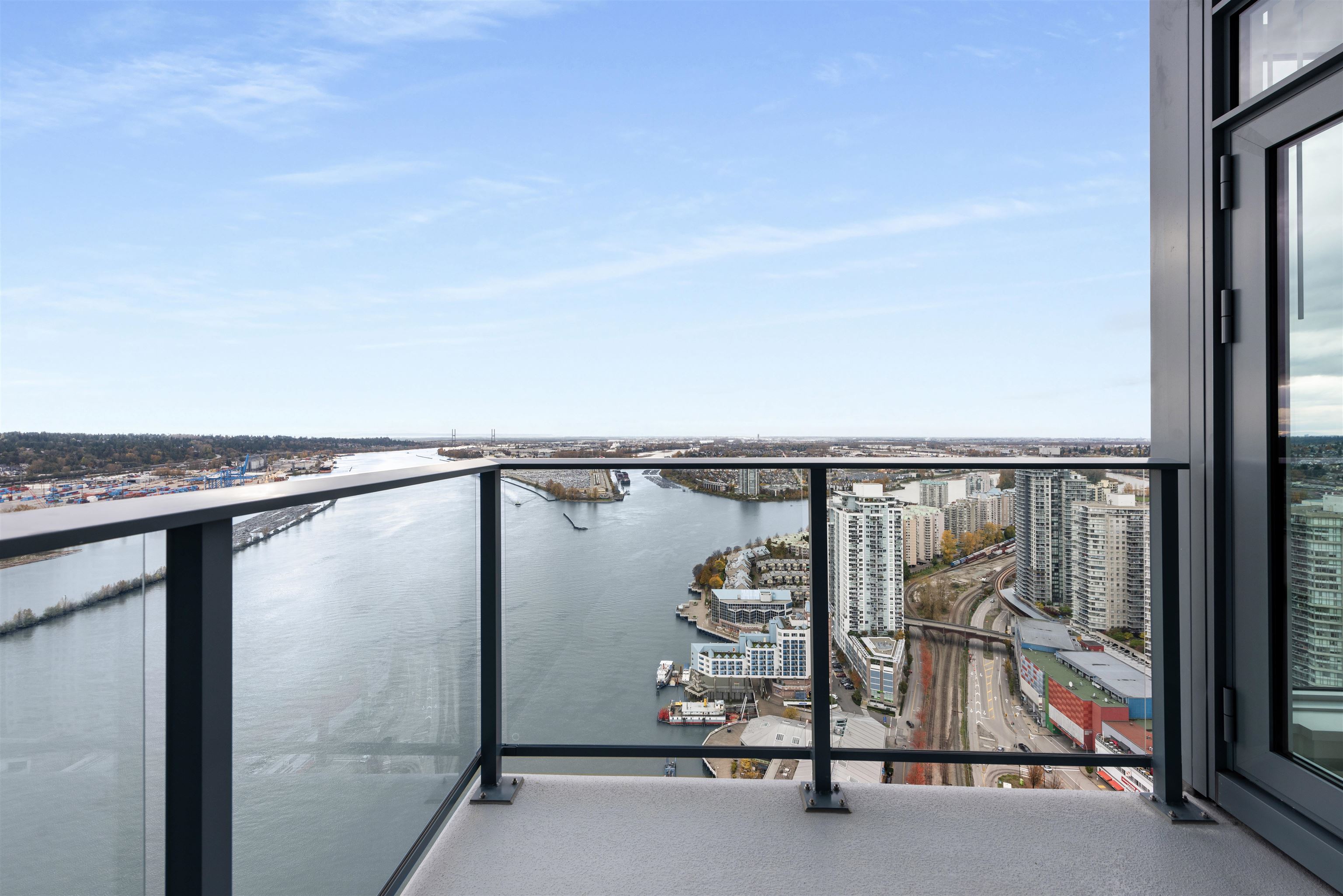 4001 680 QUAYSIDE DRIVE