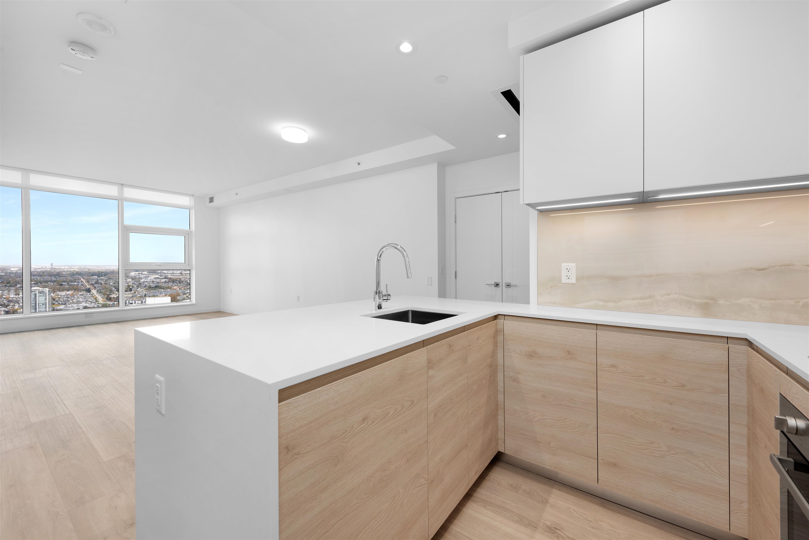 4001 680 QUAYSIDE DRIVE