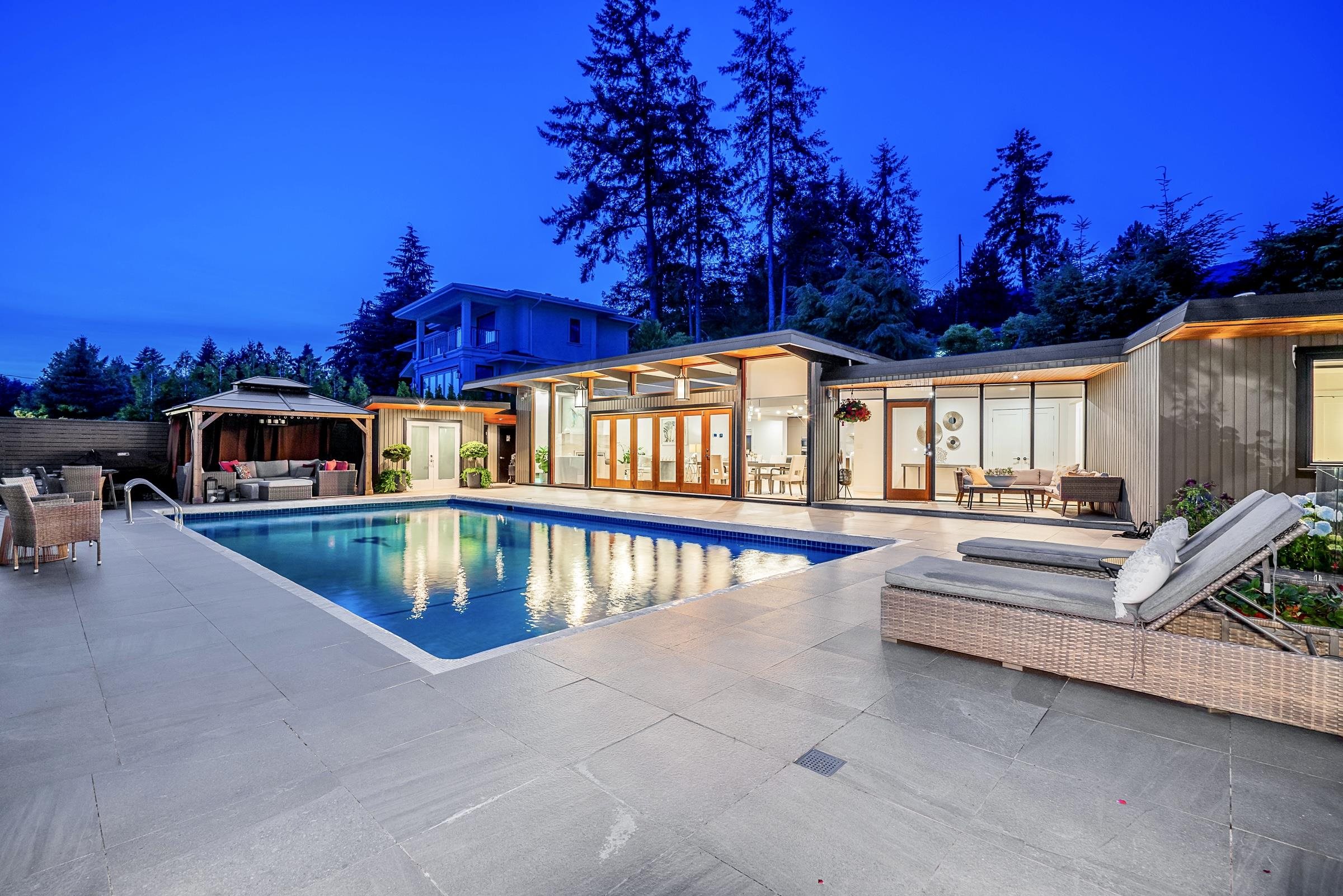 4125 BURKEHILL PLACE