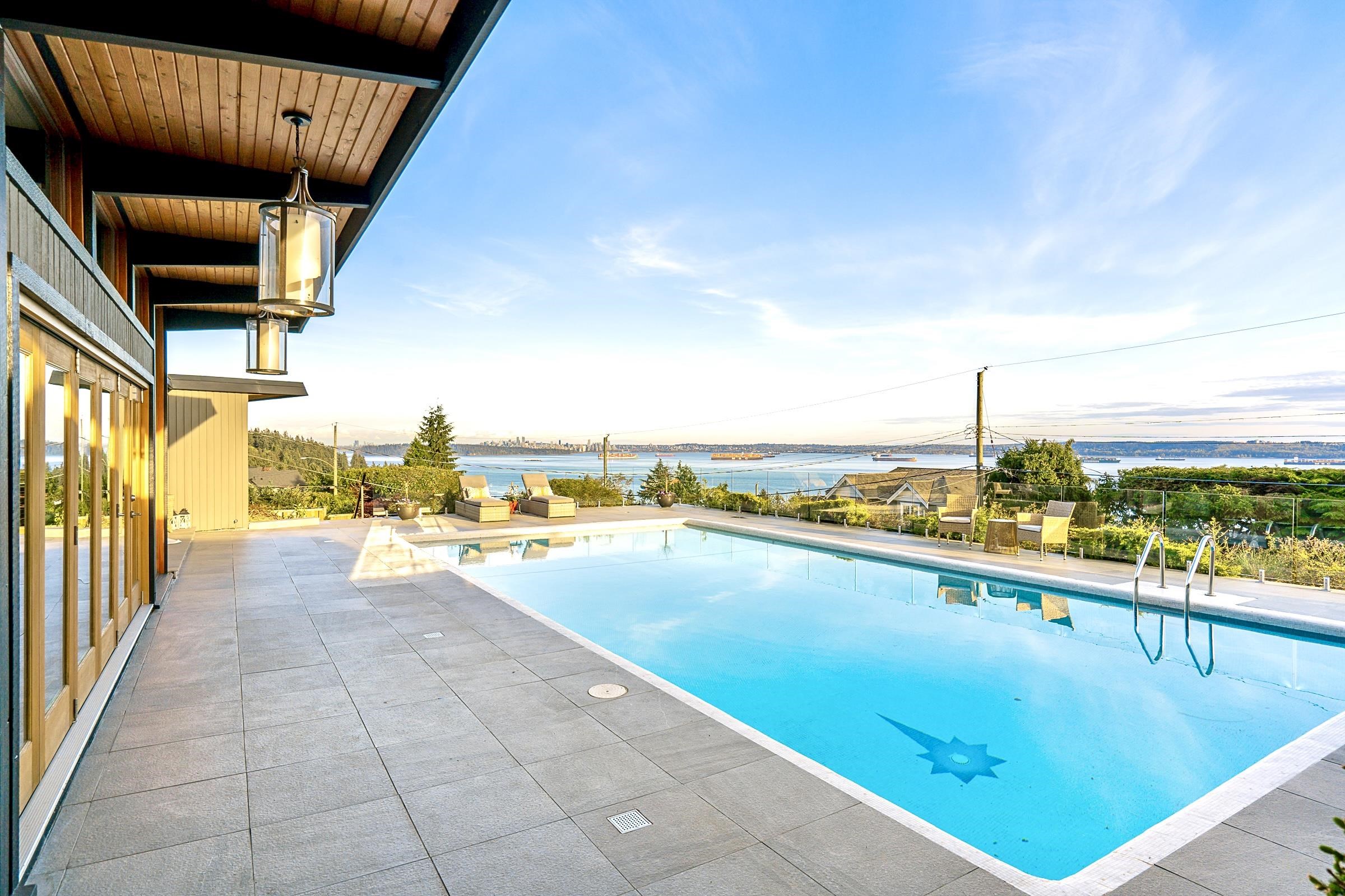4125 BURKEHILL PLACE