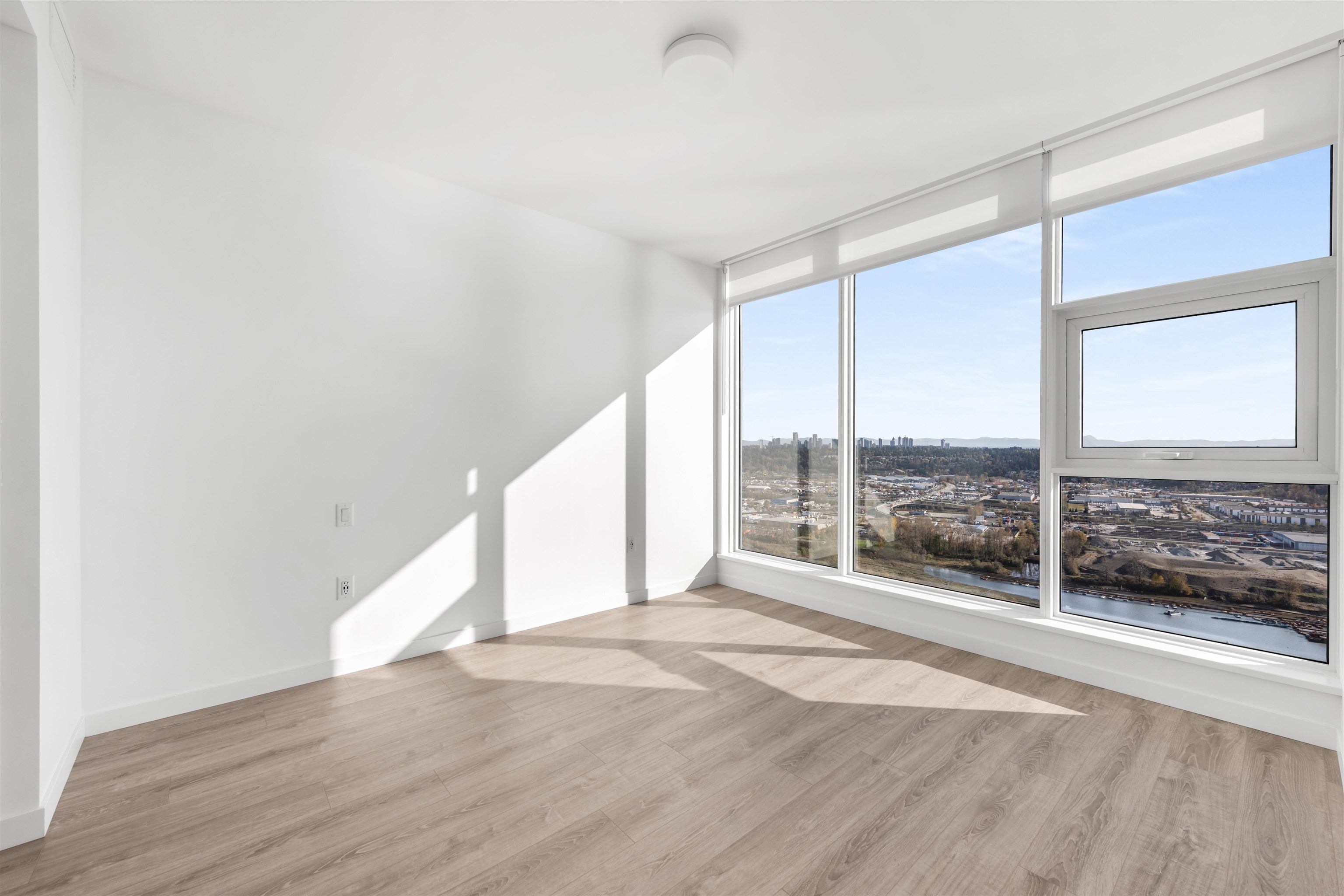 4008 680 QUAYSIDE DRIVE
