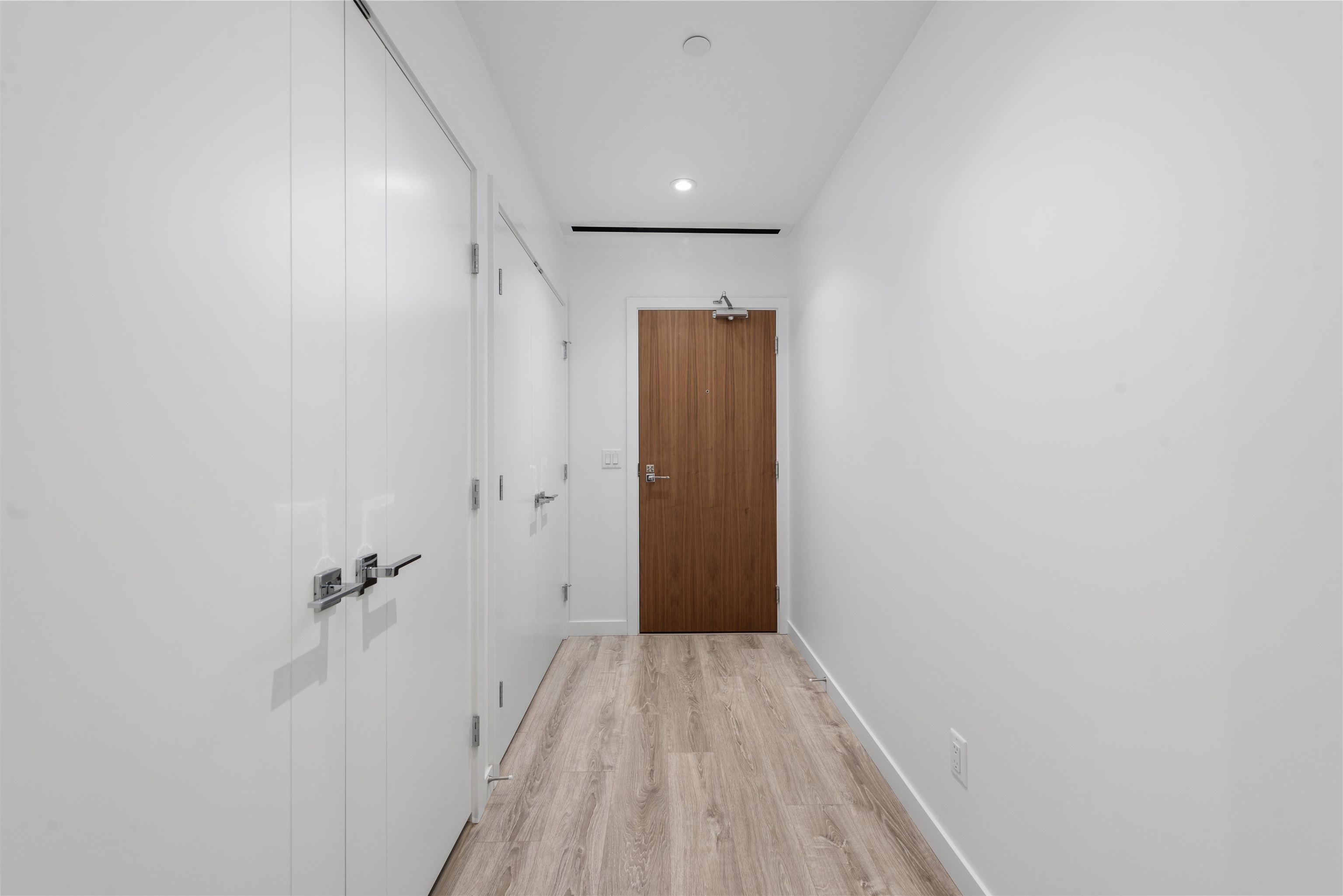4008 680 QUAYSIDE DRIVE
