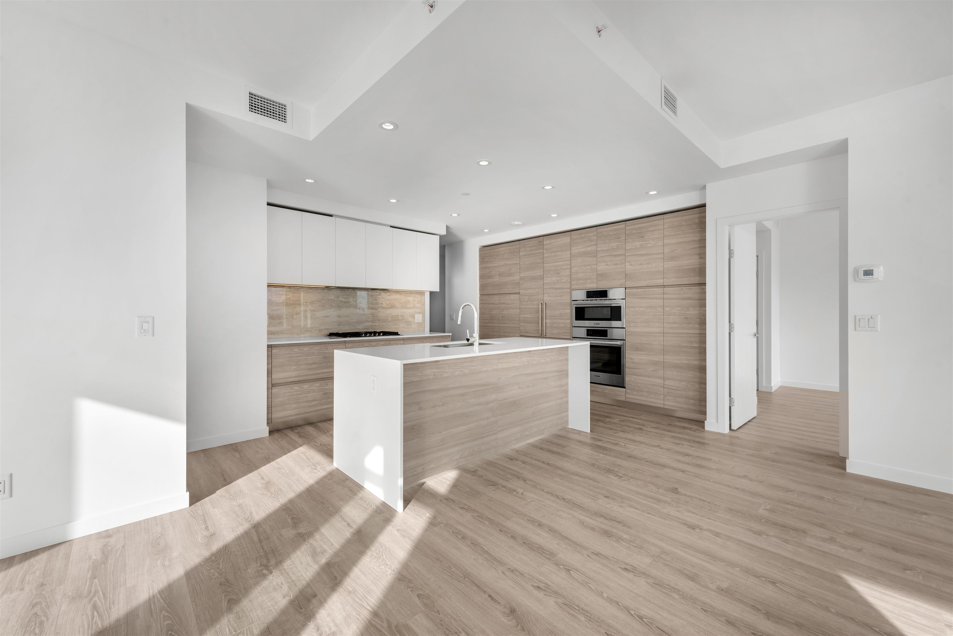 4008 680 QUAYSIDE DRIVE