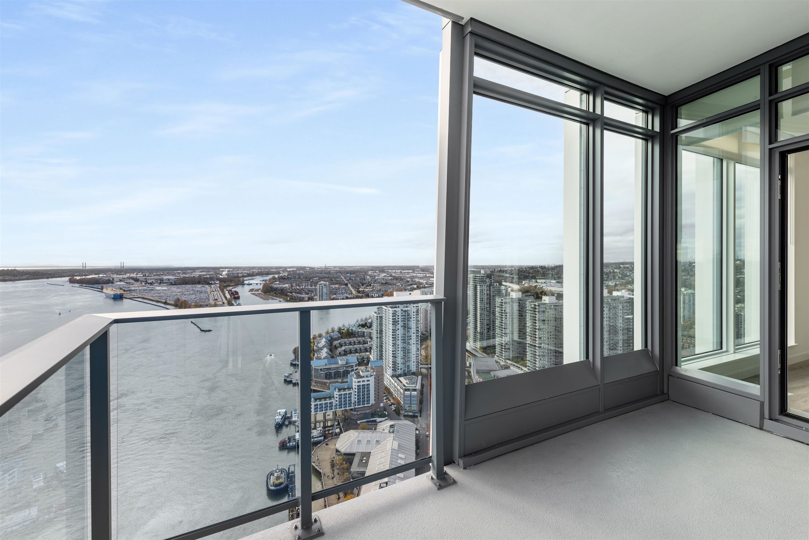 4008 680 QUAYSIDE DRIVE