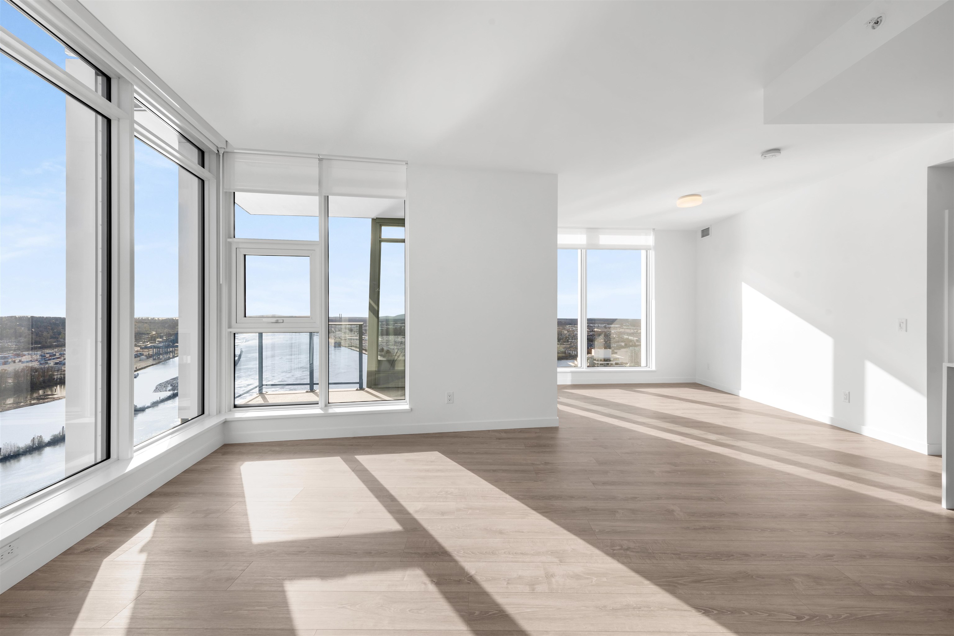 4008 680 QUAYSIDE DRIVE