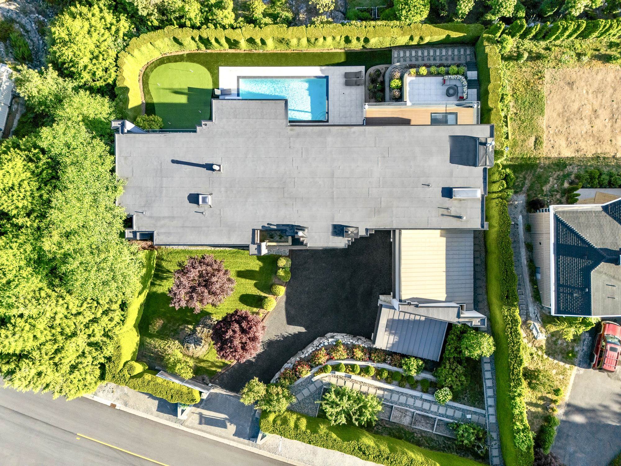 1130 EYREMOUNT DRIVE