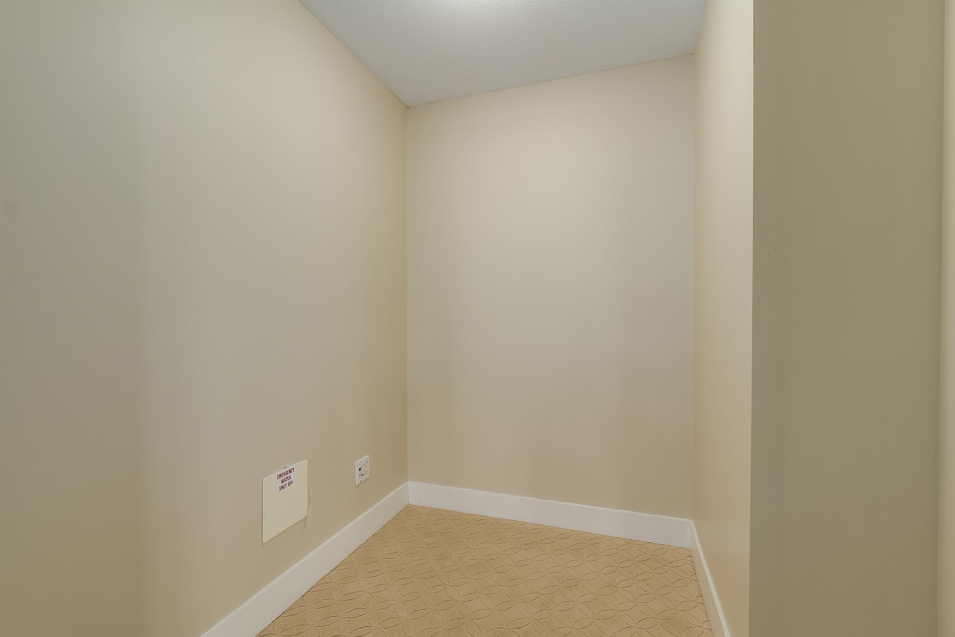 1416 4655 VALLEY DRIVE