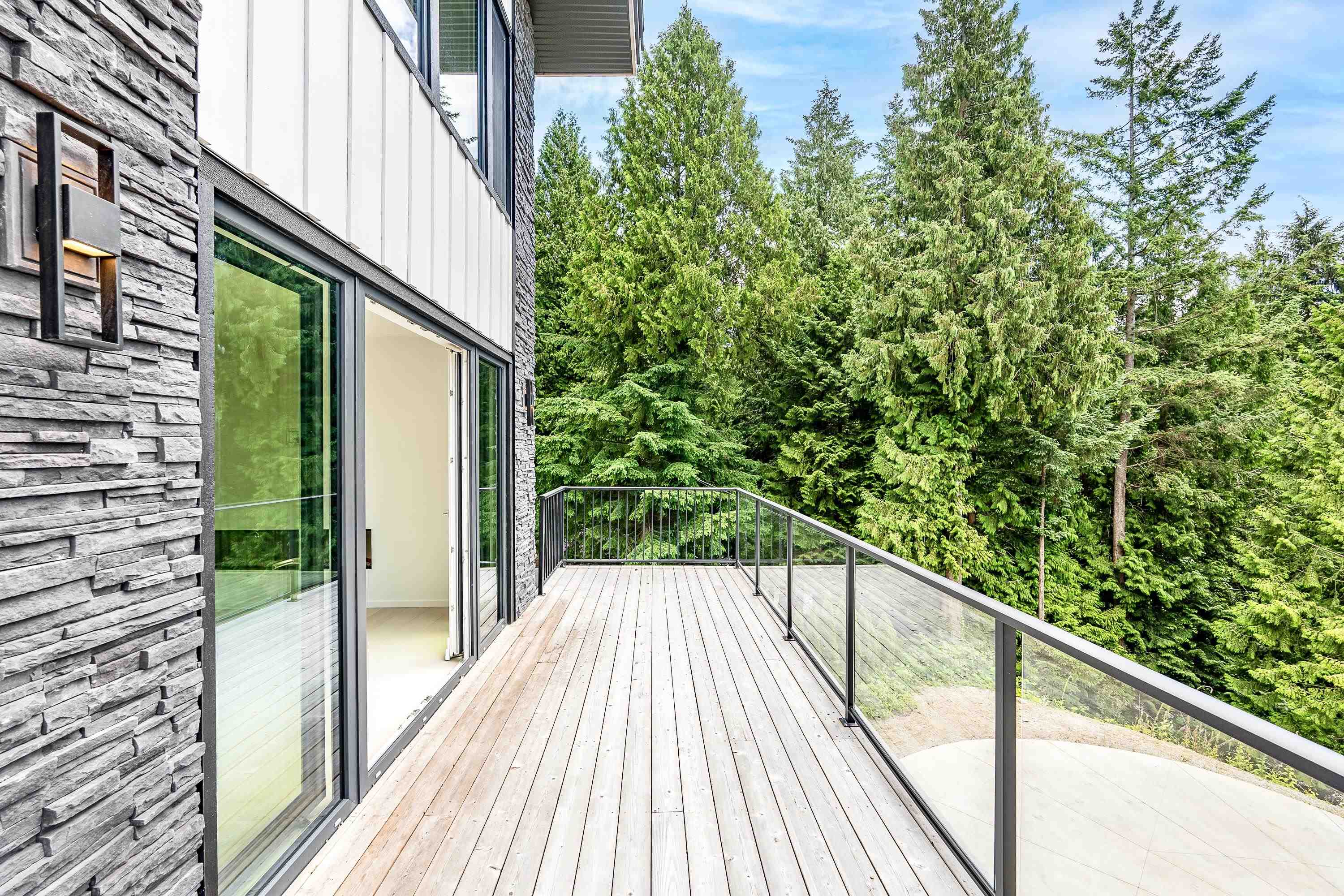 971 MARINE DRIVE