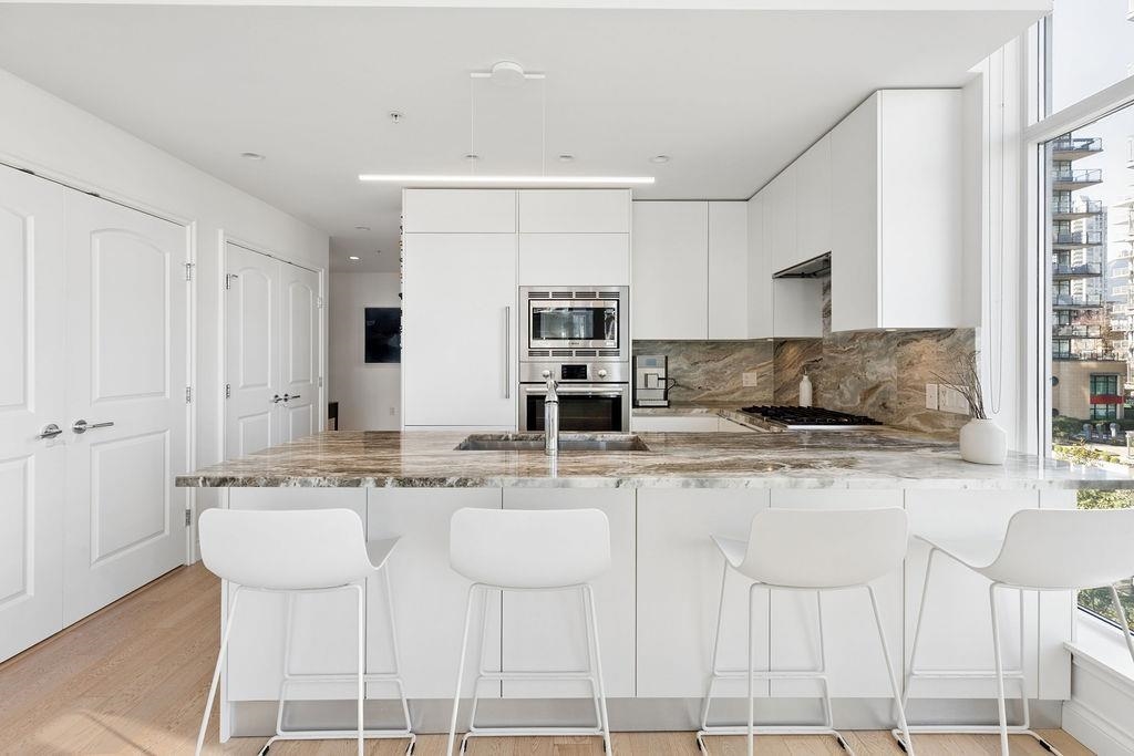409 185 VICTORY SHIP WAY