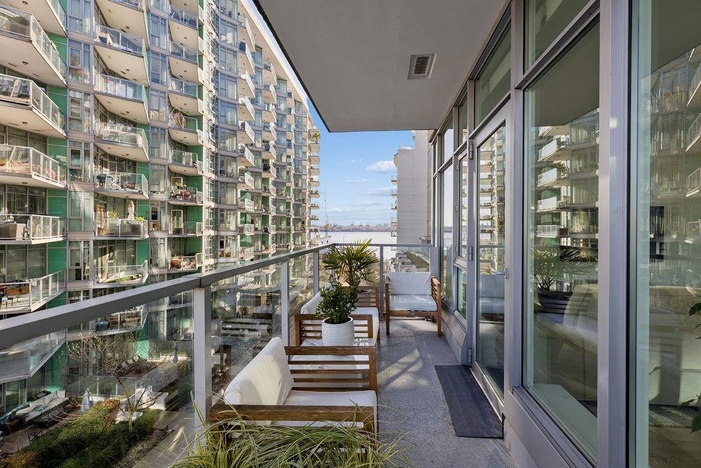409 185 VICTORY SHIP WAY