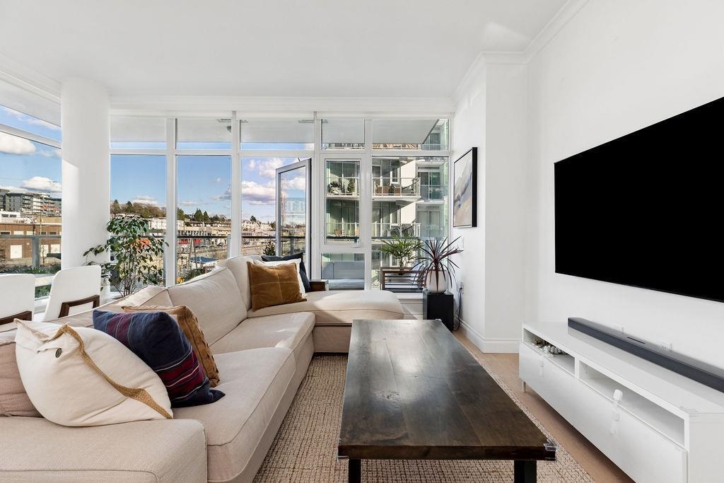 409 185 VICTORY SHIP WAY