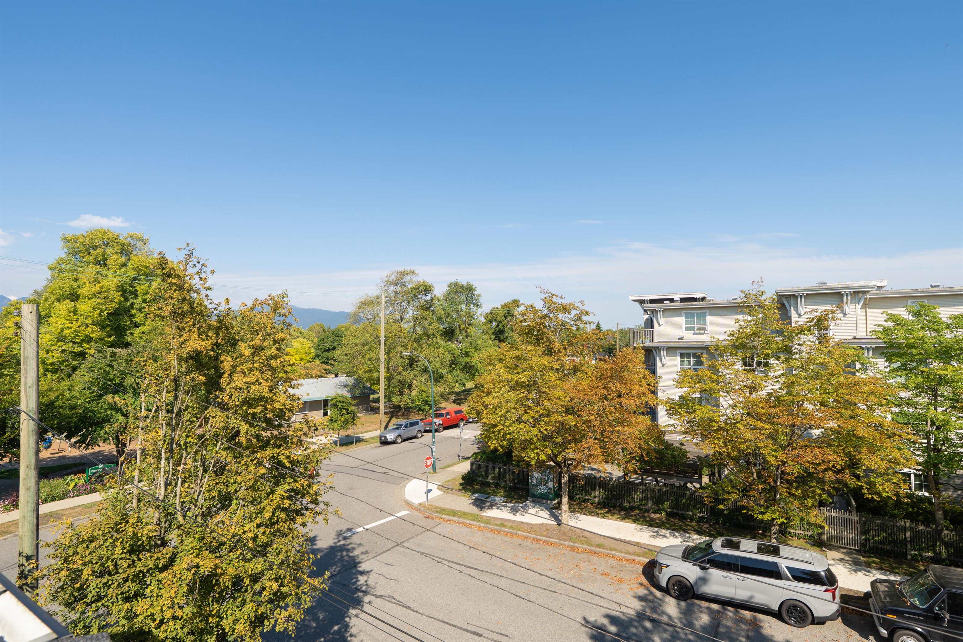 329 GARDEN DRIVE