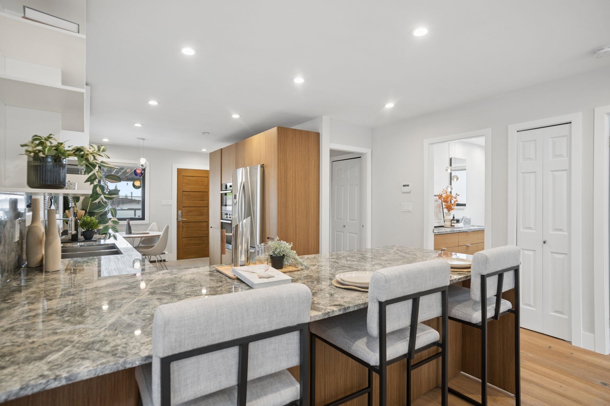 76 E 46TH AVENUE