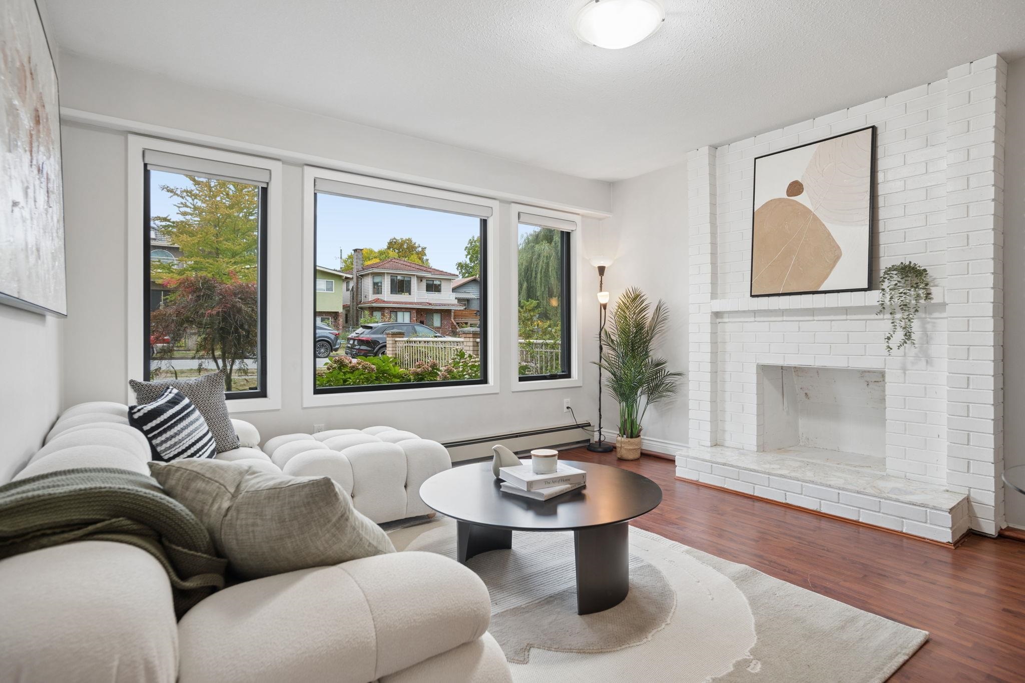 76 E 46TH AVENUE
