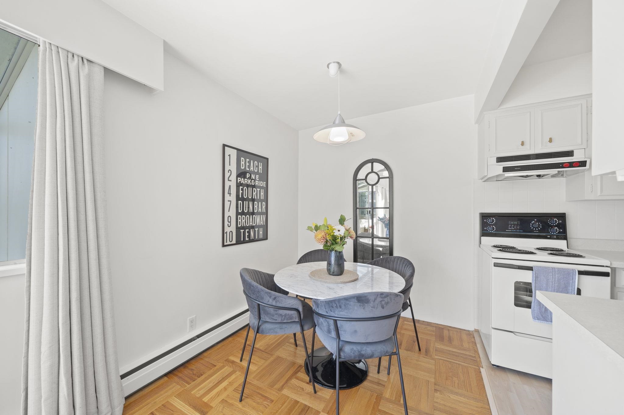 504 1750 ESQUIMALT AVENUE