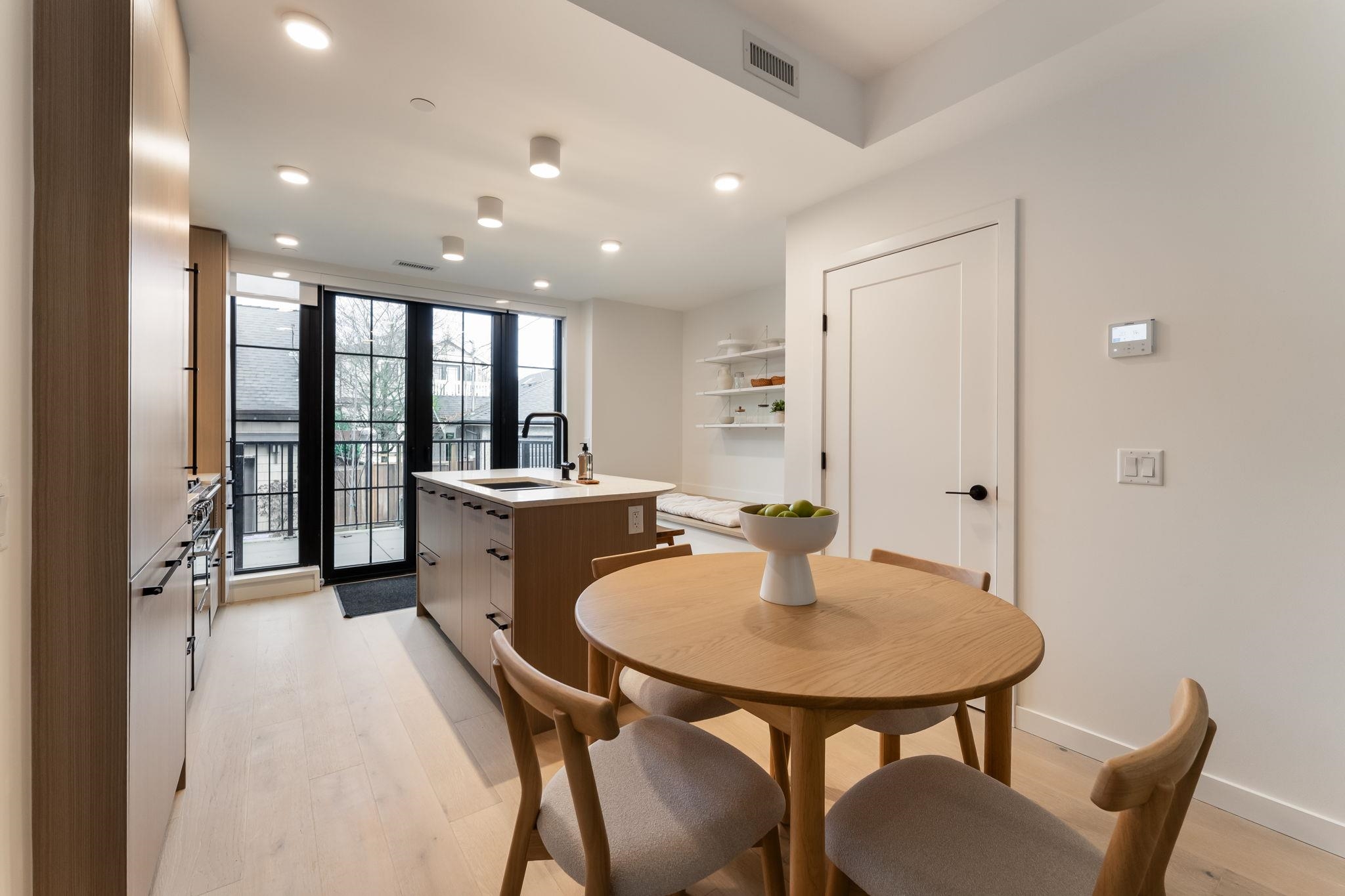 197 W KING EDWARD AVENUE