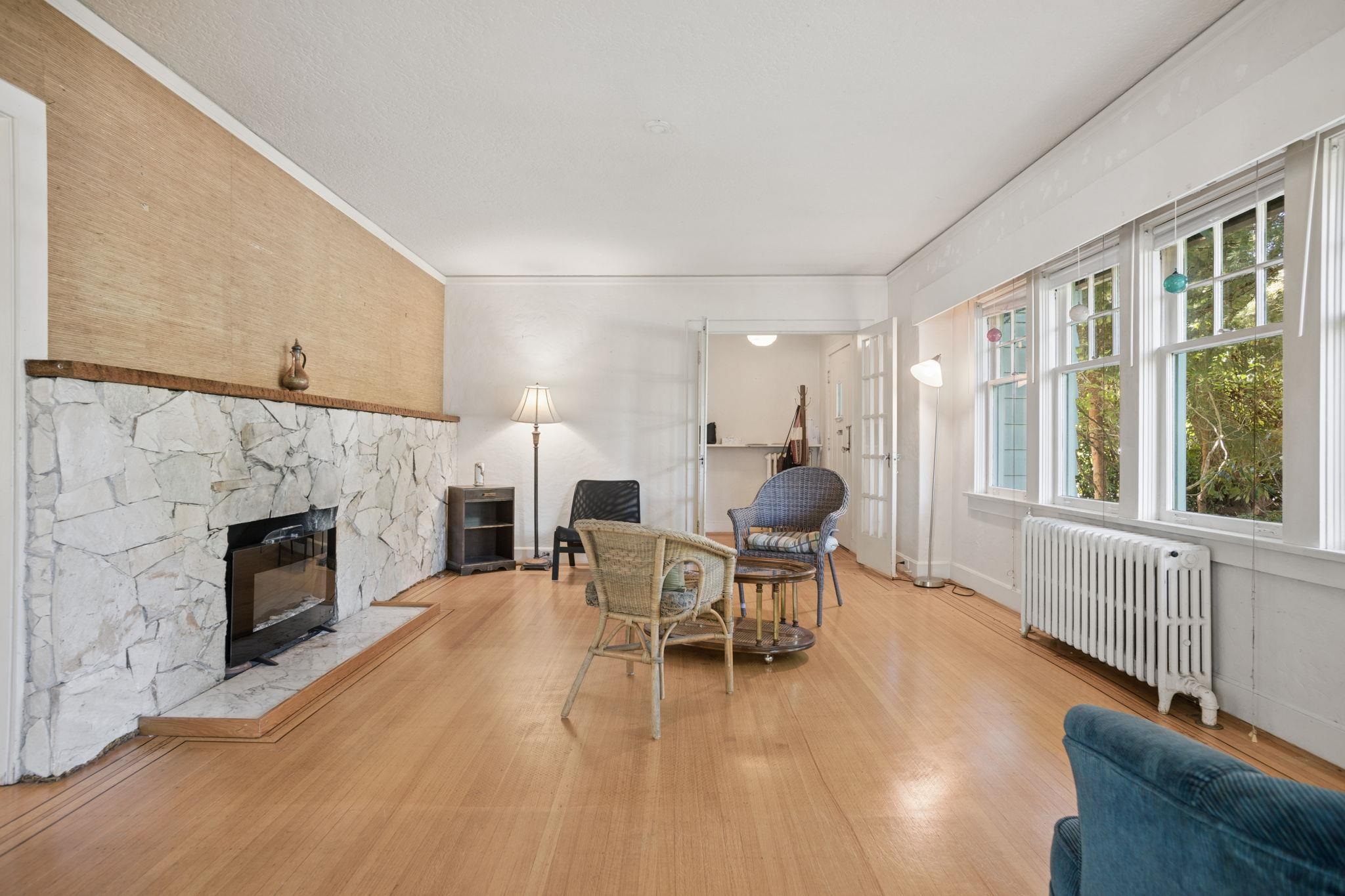 1844 ACADIA ROAD