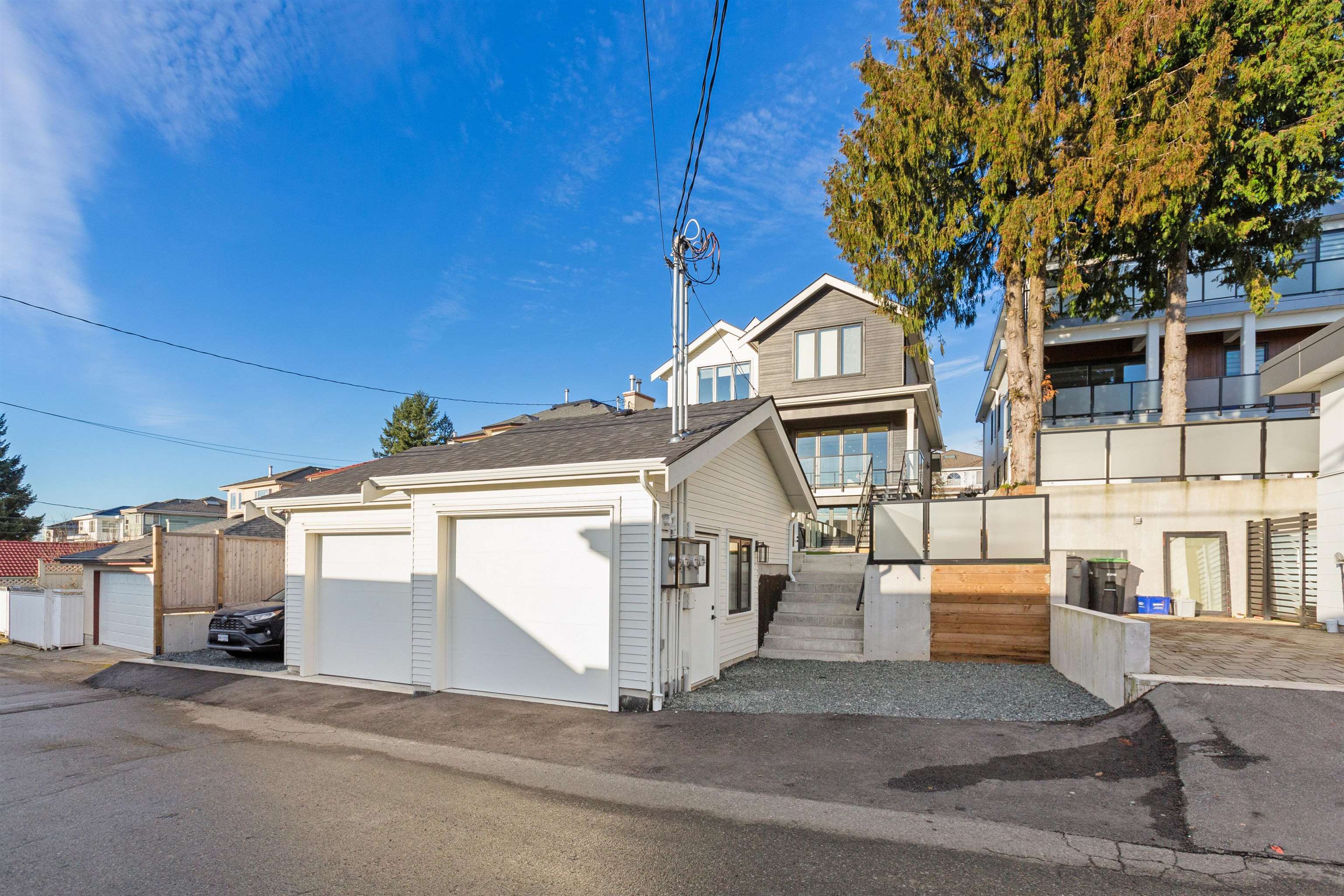 2130 QUALICUM DRIVE