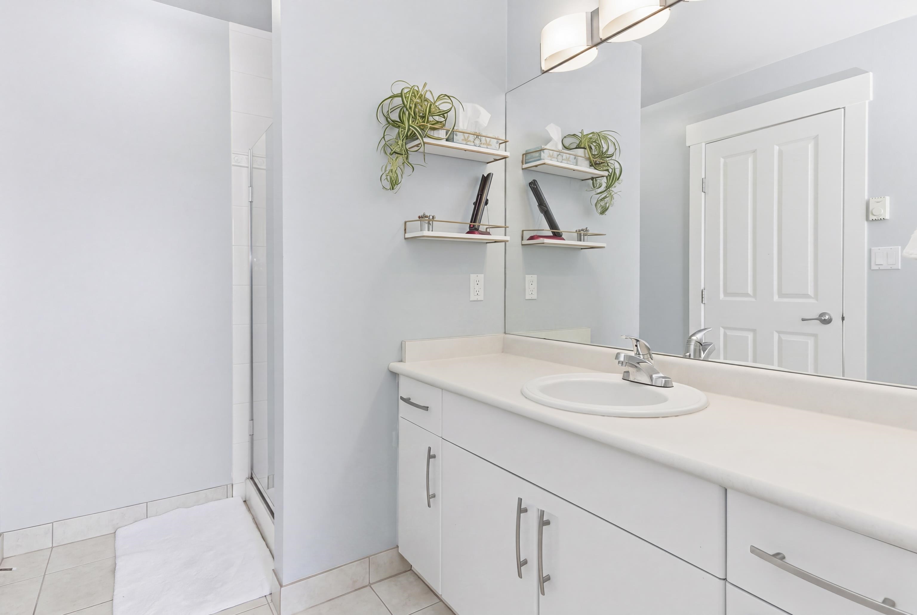 6 1024 GLACIER VIEW DRIVE
